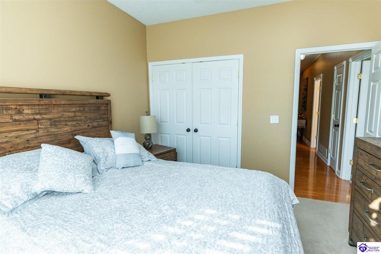 260 Villa Ray Drive Property Photo 41