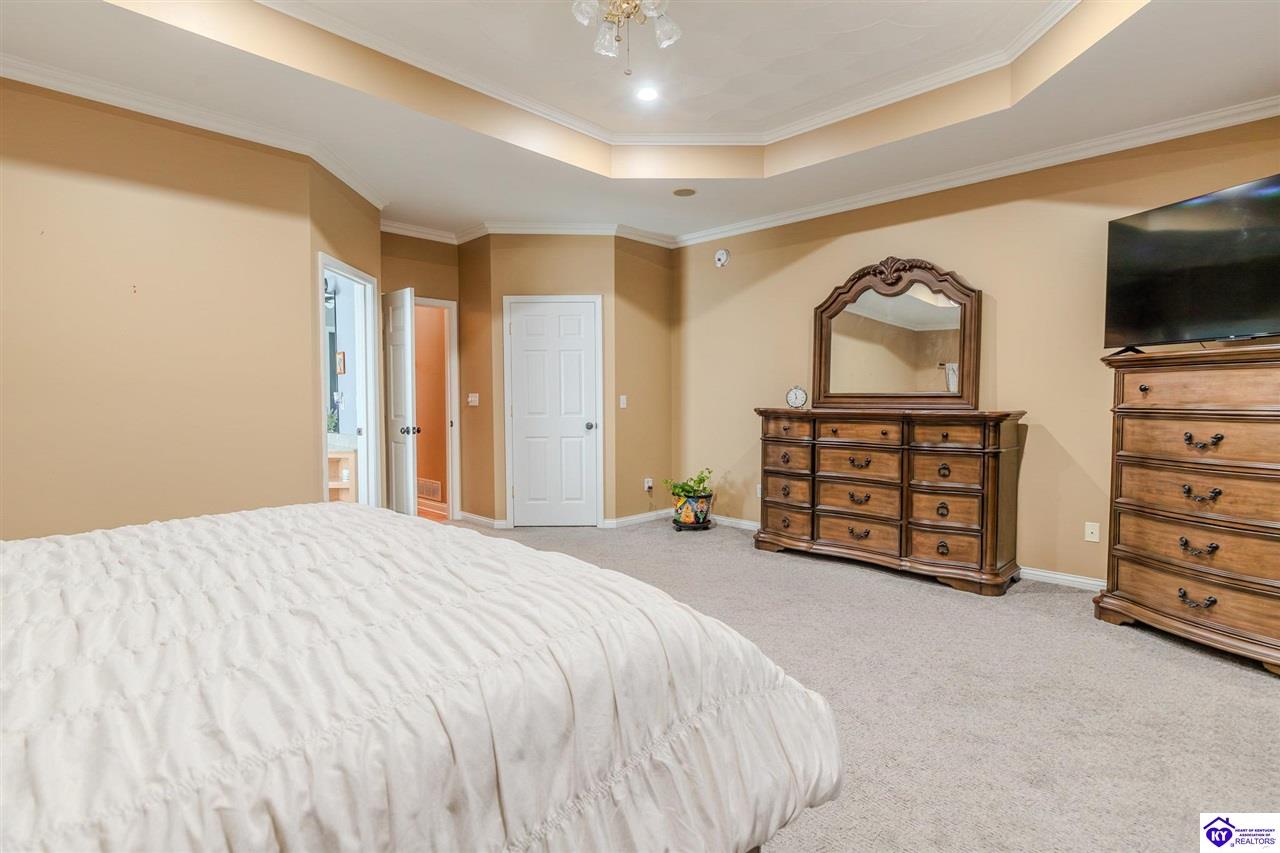 260 Villa Ray Drive Property Photo 45