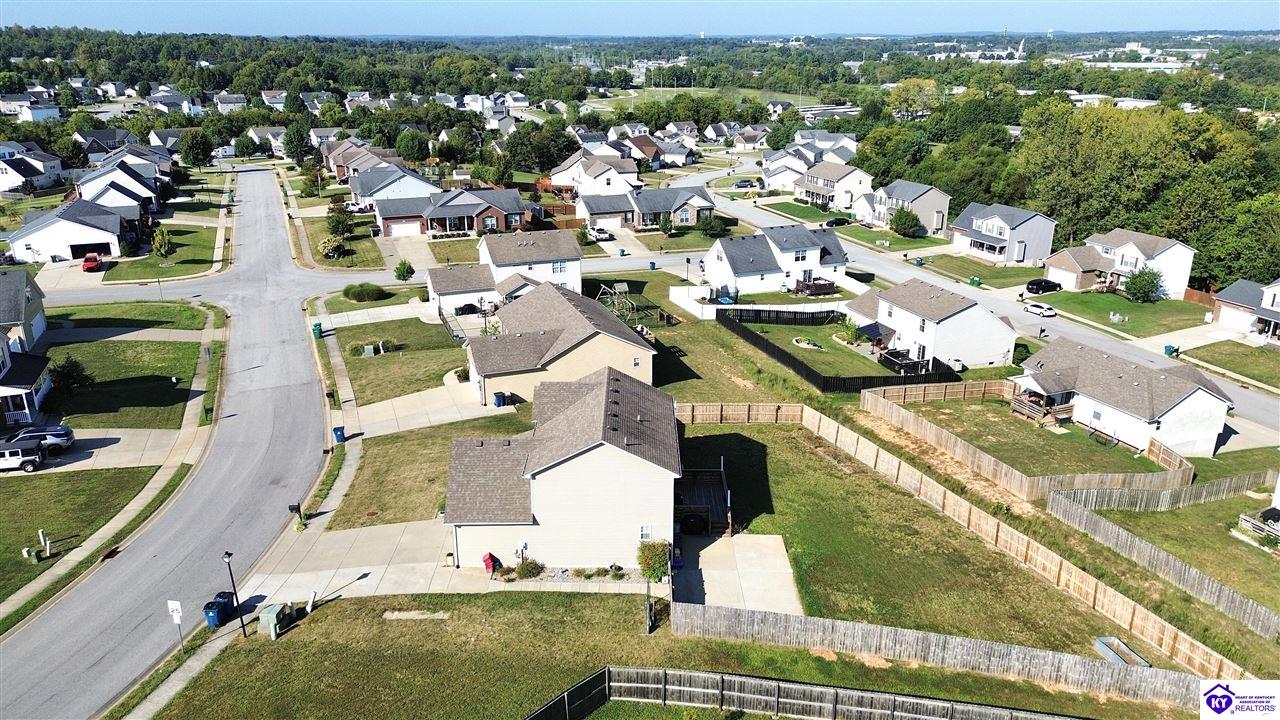 204 Emerson Drive Property Photo 4