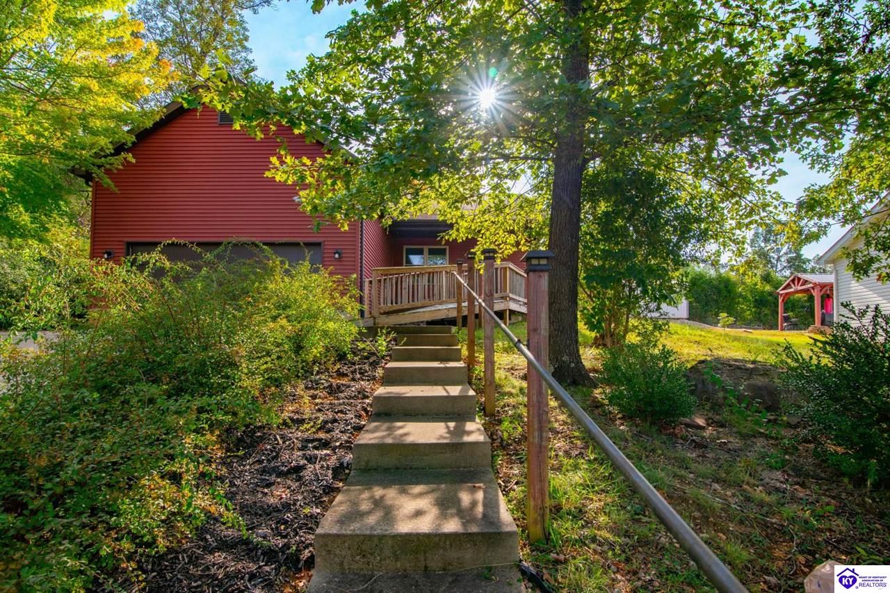 384 Schoolside Drive Property Photo 2