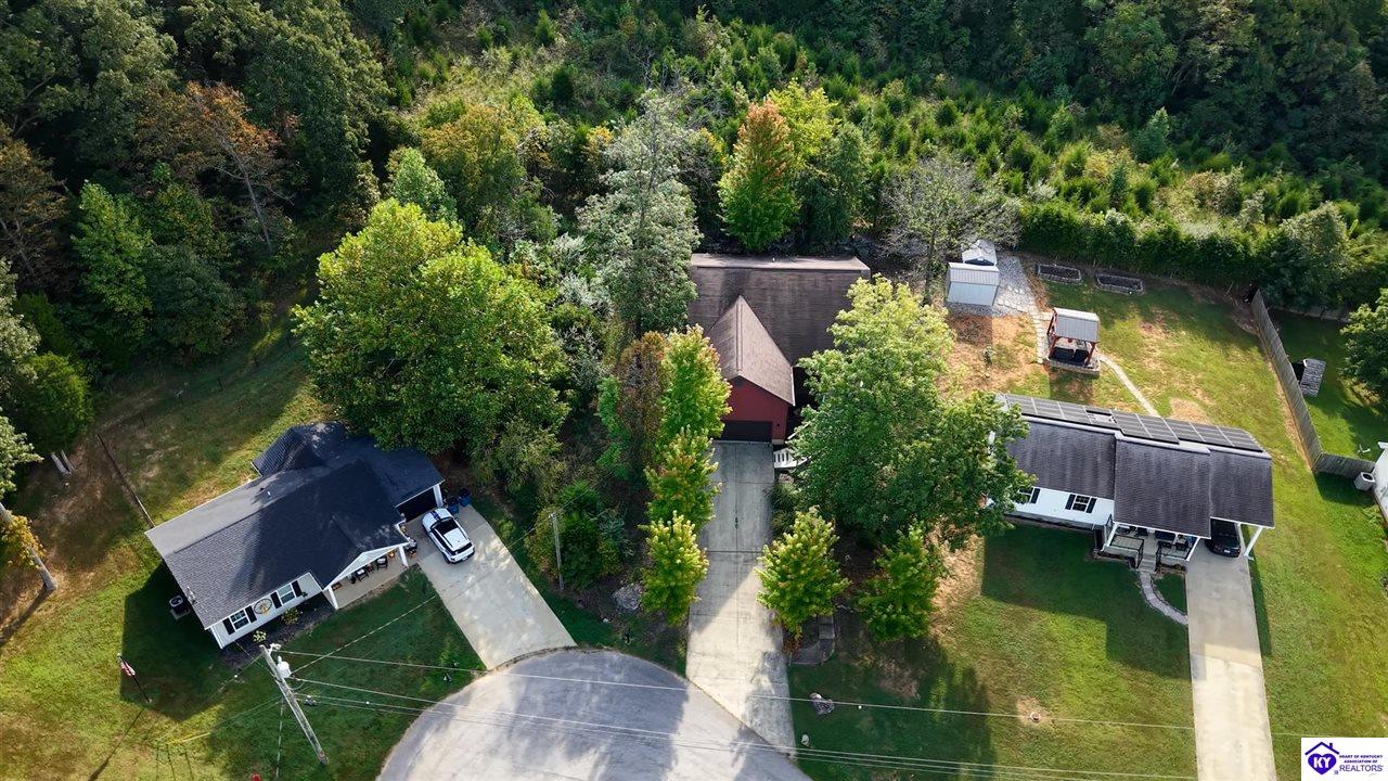 384 Schoolside Drive Property Photo 4