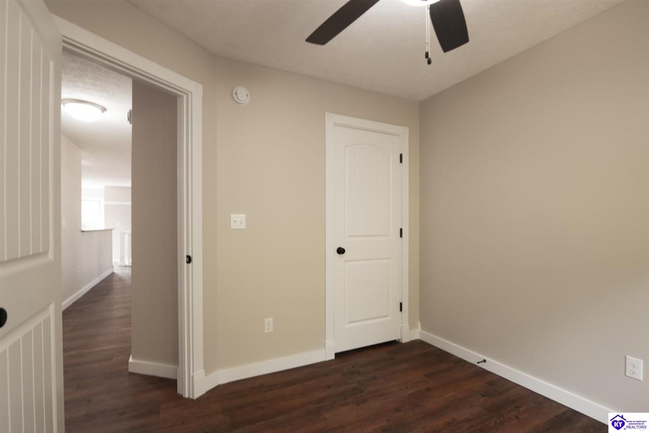 384 Schoolside Drive Property Photo 28
