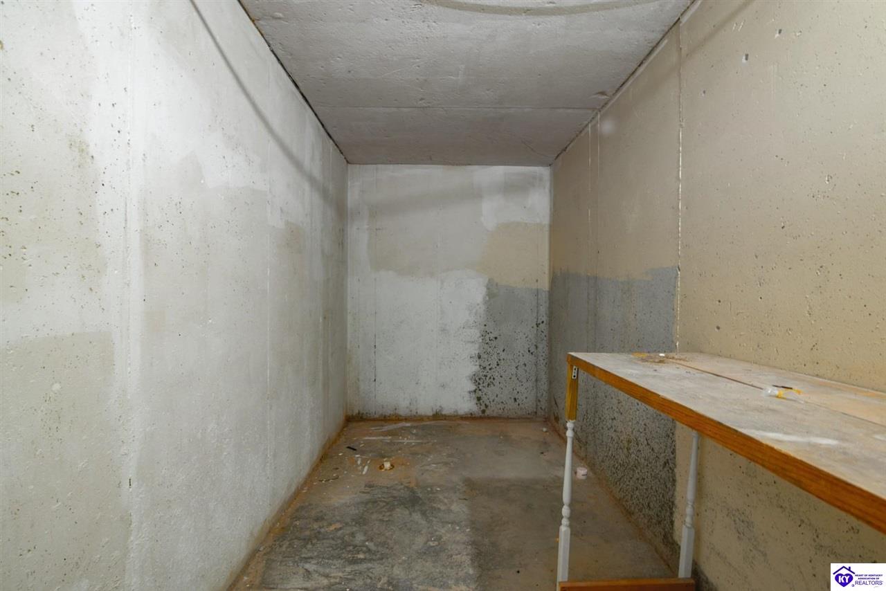 384 Schoolside Drive Property Photo 37