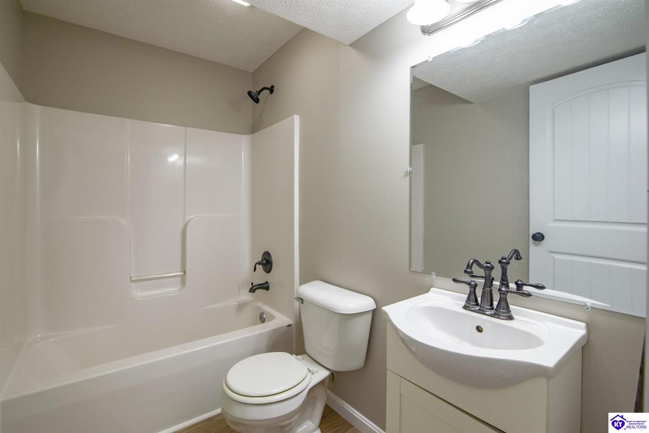 384 Schoolside Drive Property Photo 42