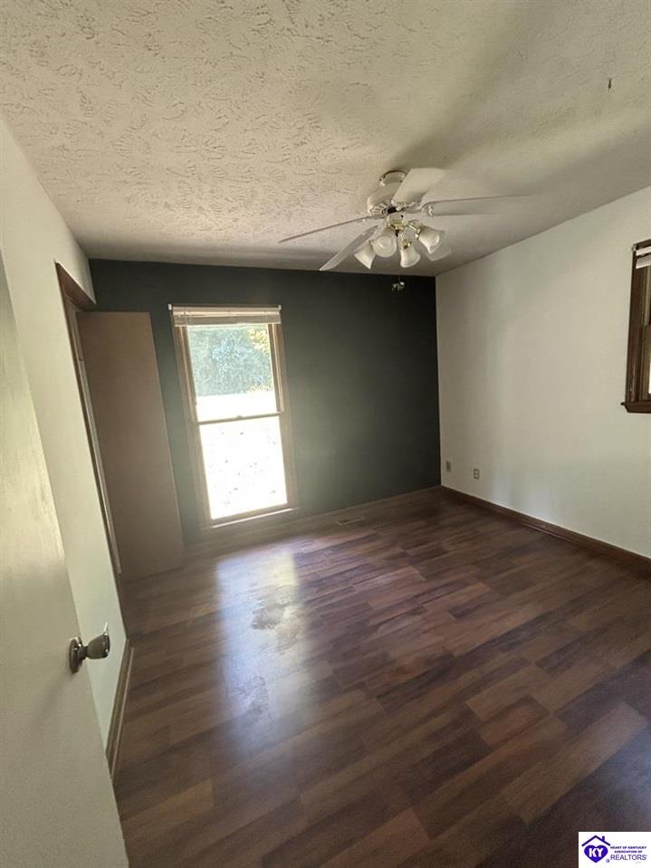 378 Redbud Drive Property Photo 6