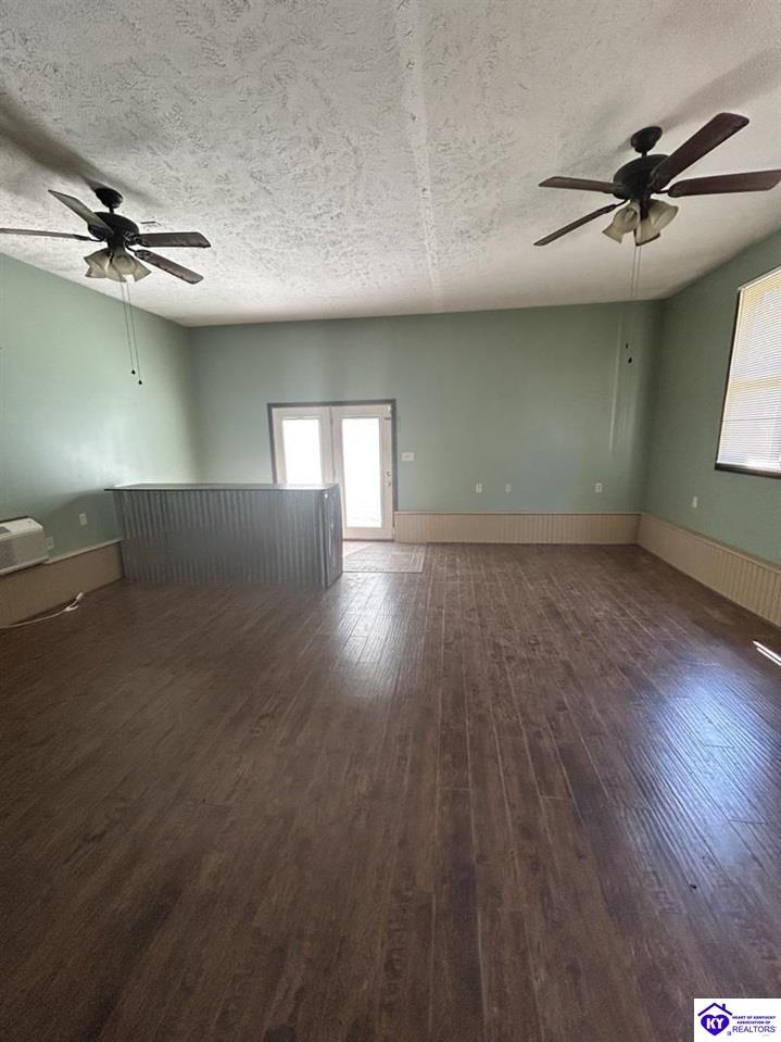 378 Redbud Drive Property Photo 8