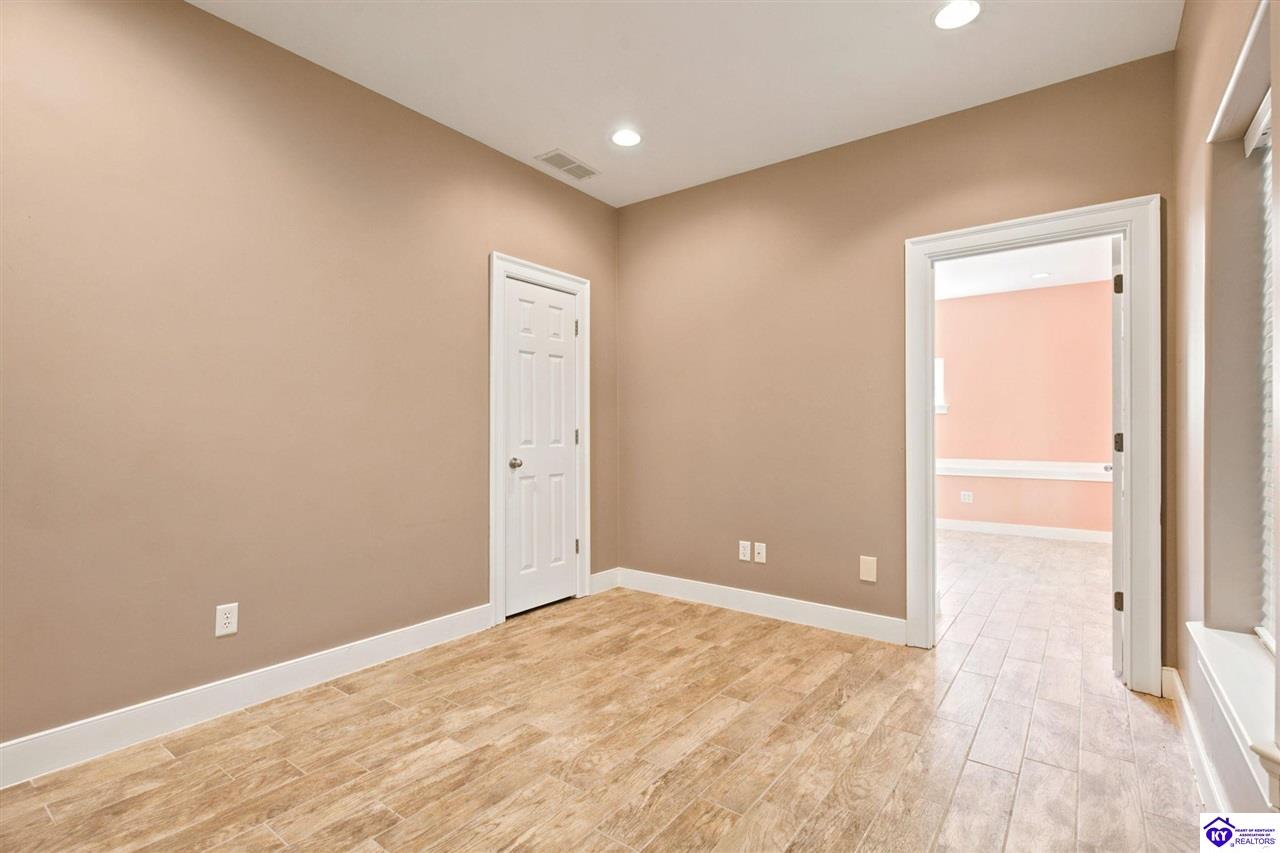 111 Anniston Way Property Photo 82