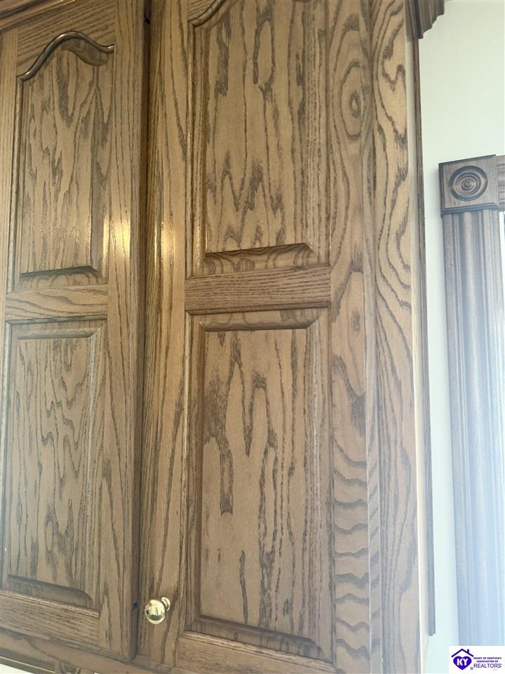 227 Collins Drive Property Photo 17