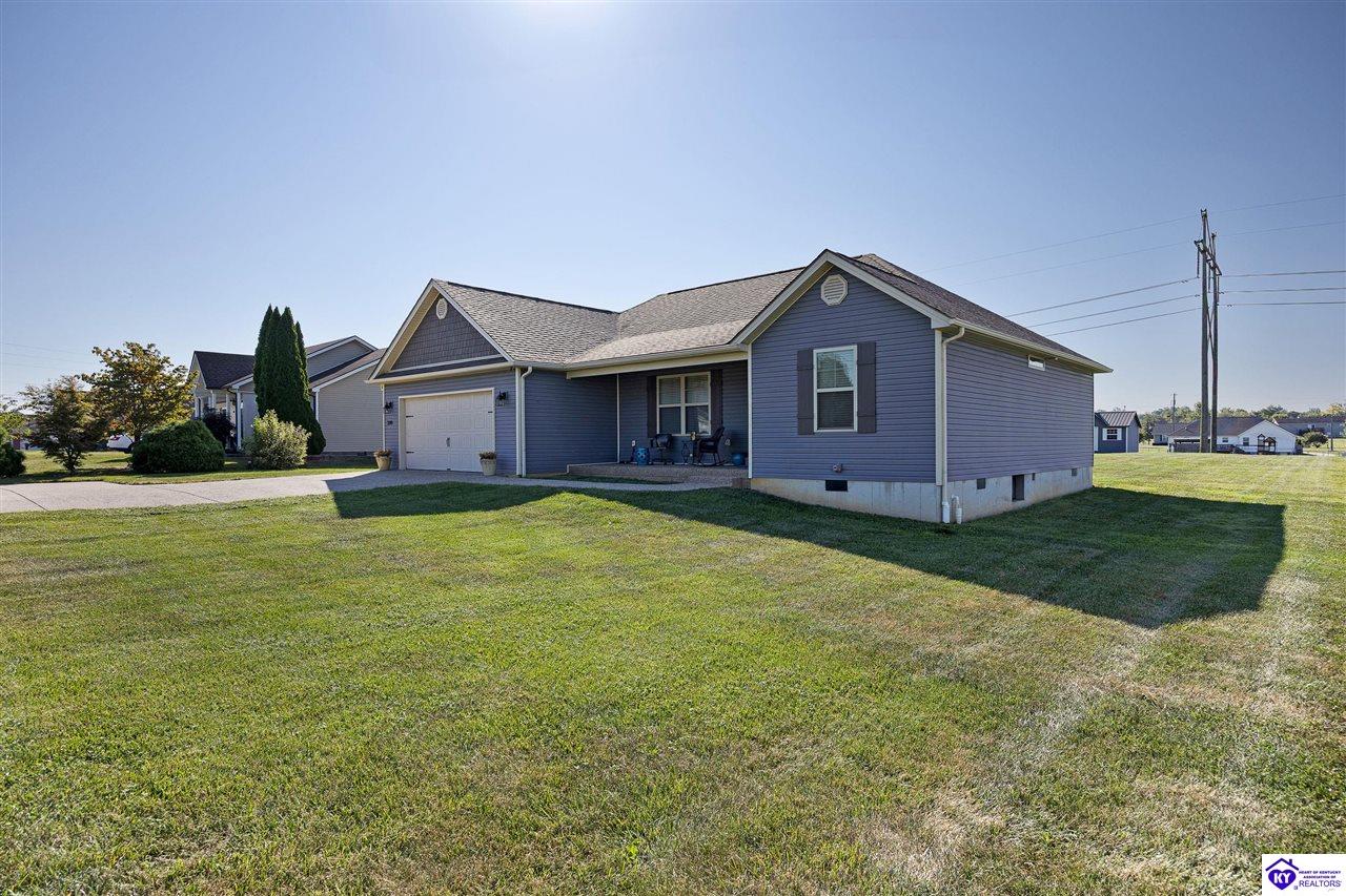 299 Harness Court Property Photo 5