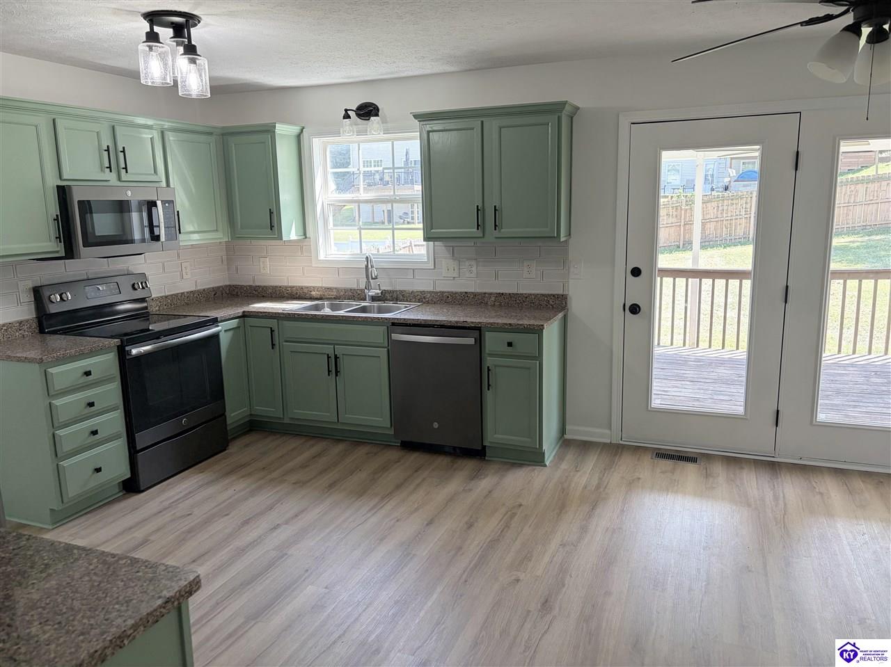 132 Byerly Boulevard Property Photo 8