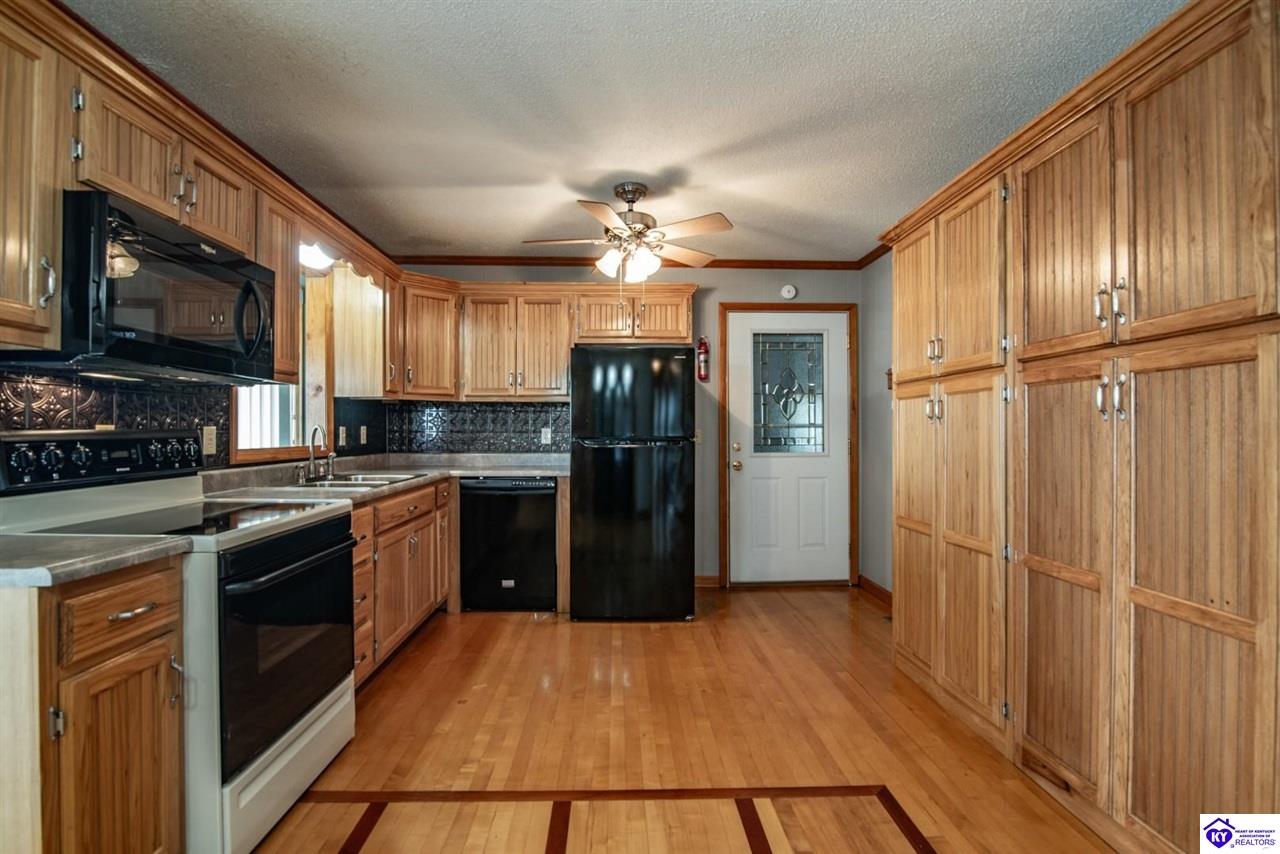 4433 St Paul Road Property Photo 36