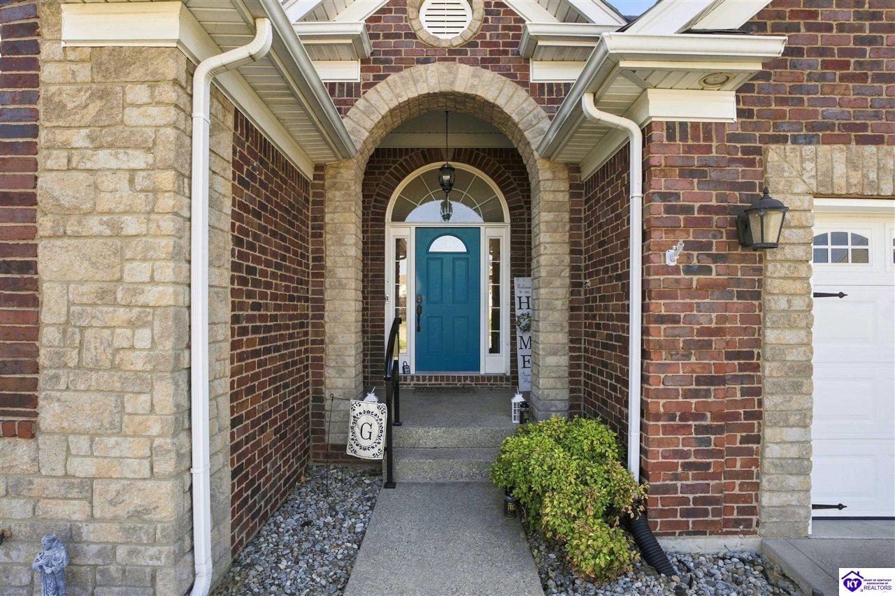116 Affirmed Court Property Photo 5