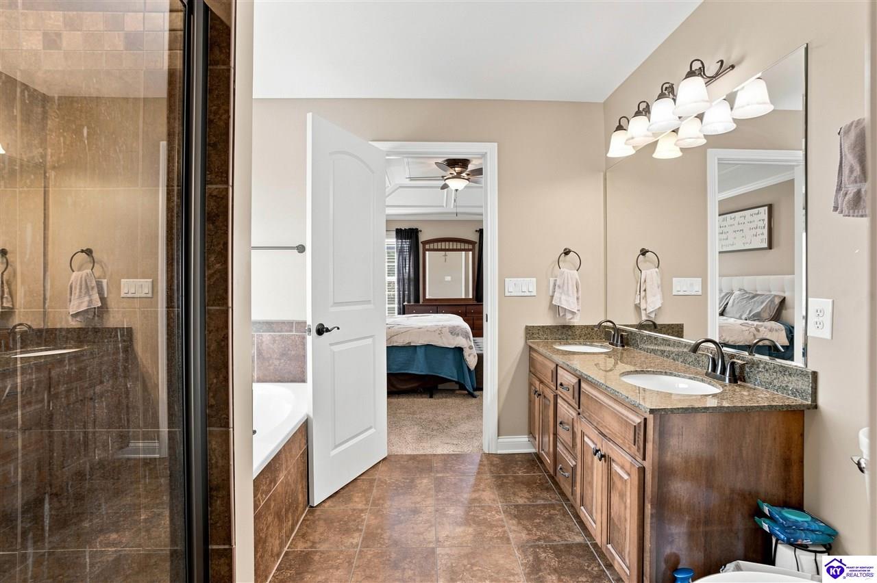 116 Affirmed Court Property Photo 28