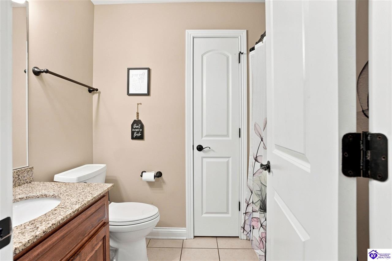 116 Affirmed Court Property Photo 33