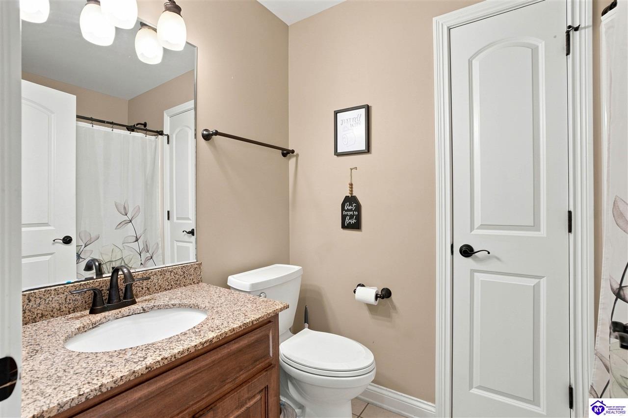 116 Affirmed Court Property Photo 34