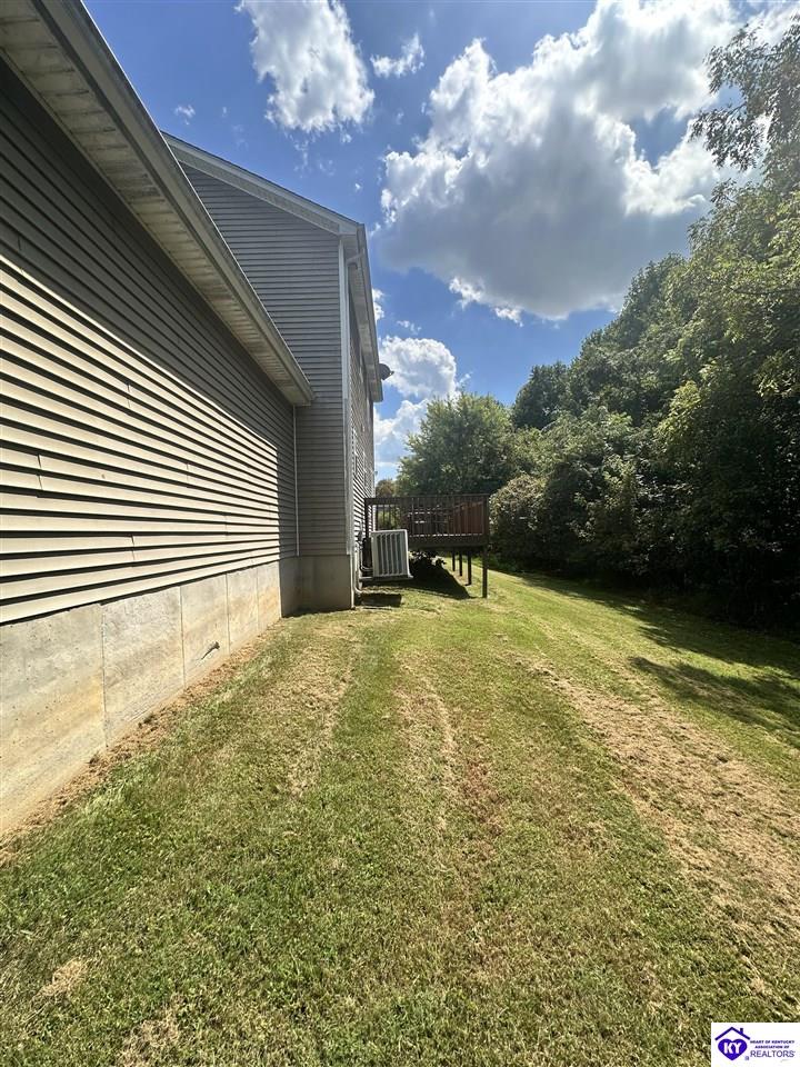 708 Clear Spring Court Property Photo 5