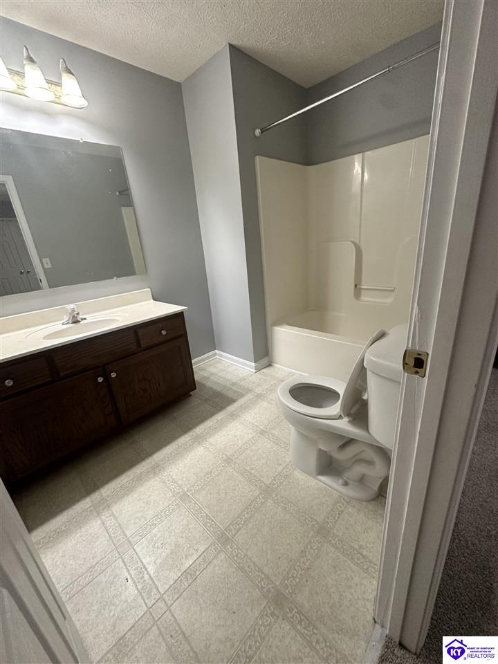 708 Clear Spring Court Property Photo 28
