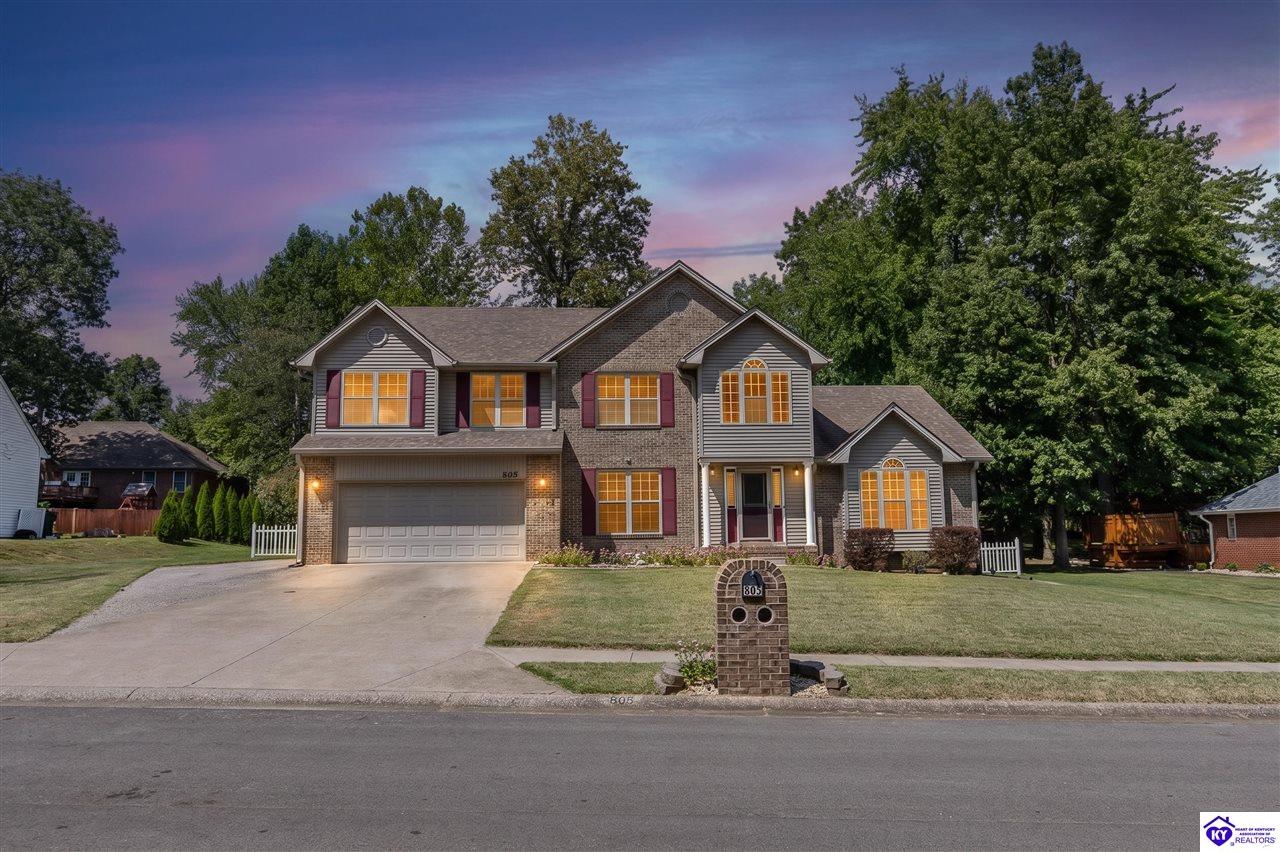 805 Greenview Circle Property Photo 1