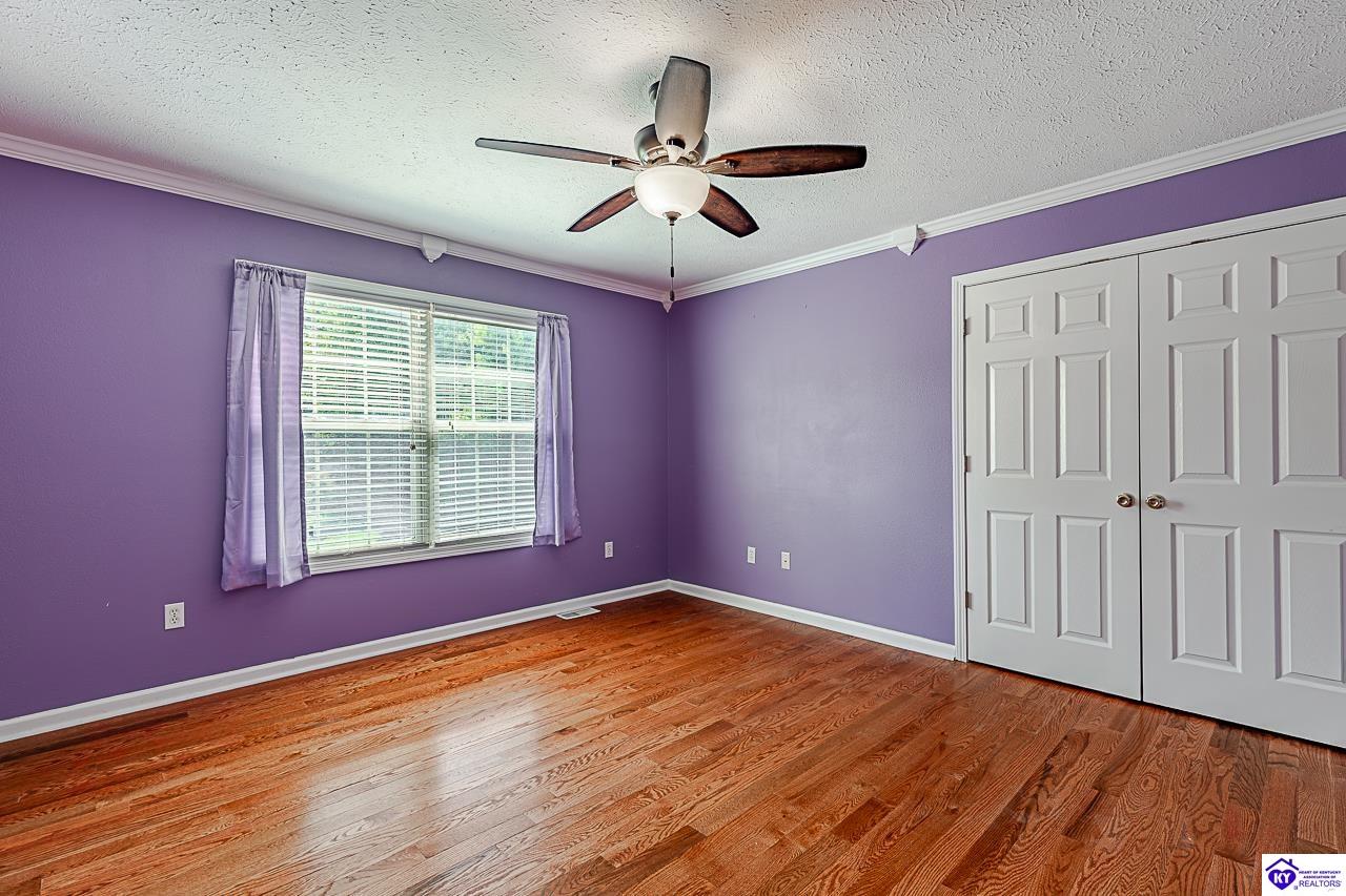 805 Greenview Circle Property Photo 33
