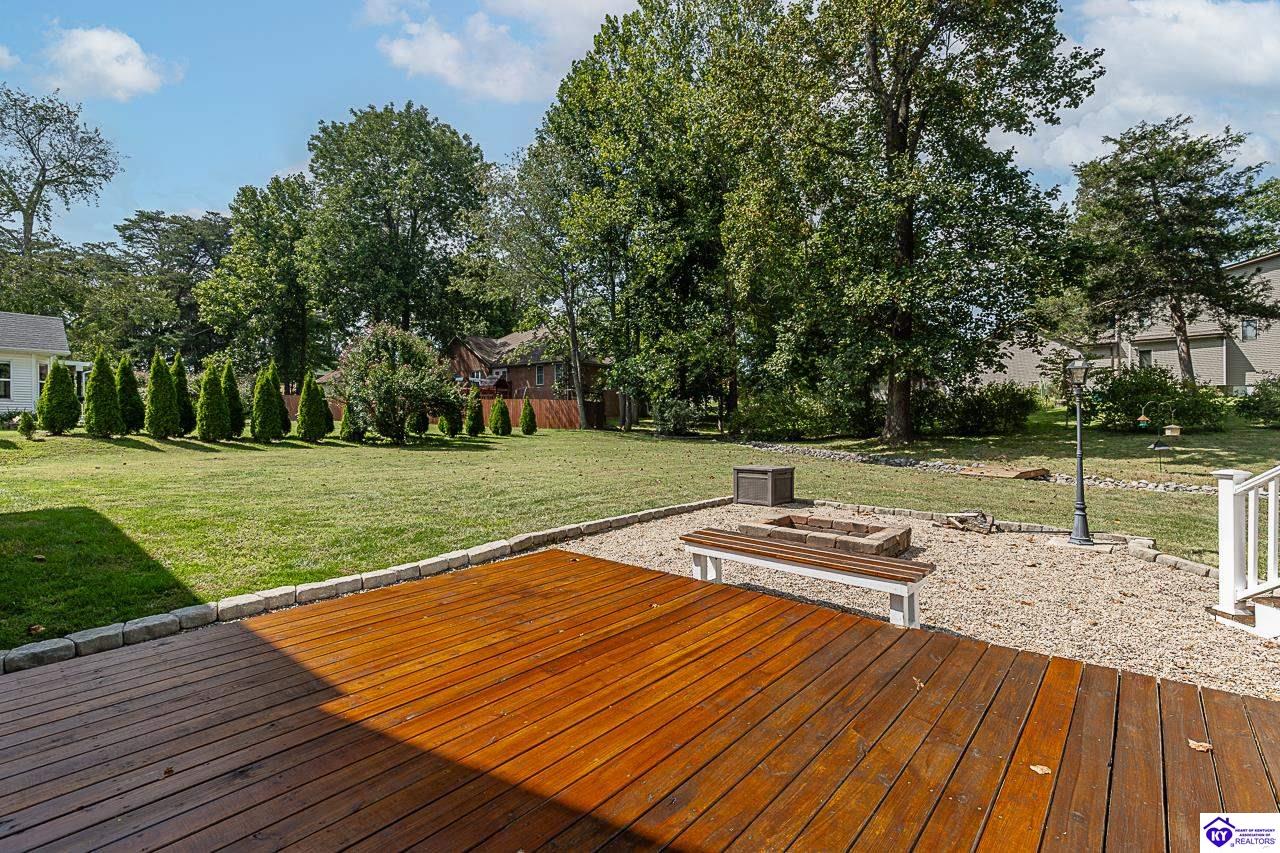 805 Greenview Circle Property Photo 48