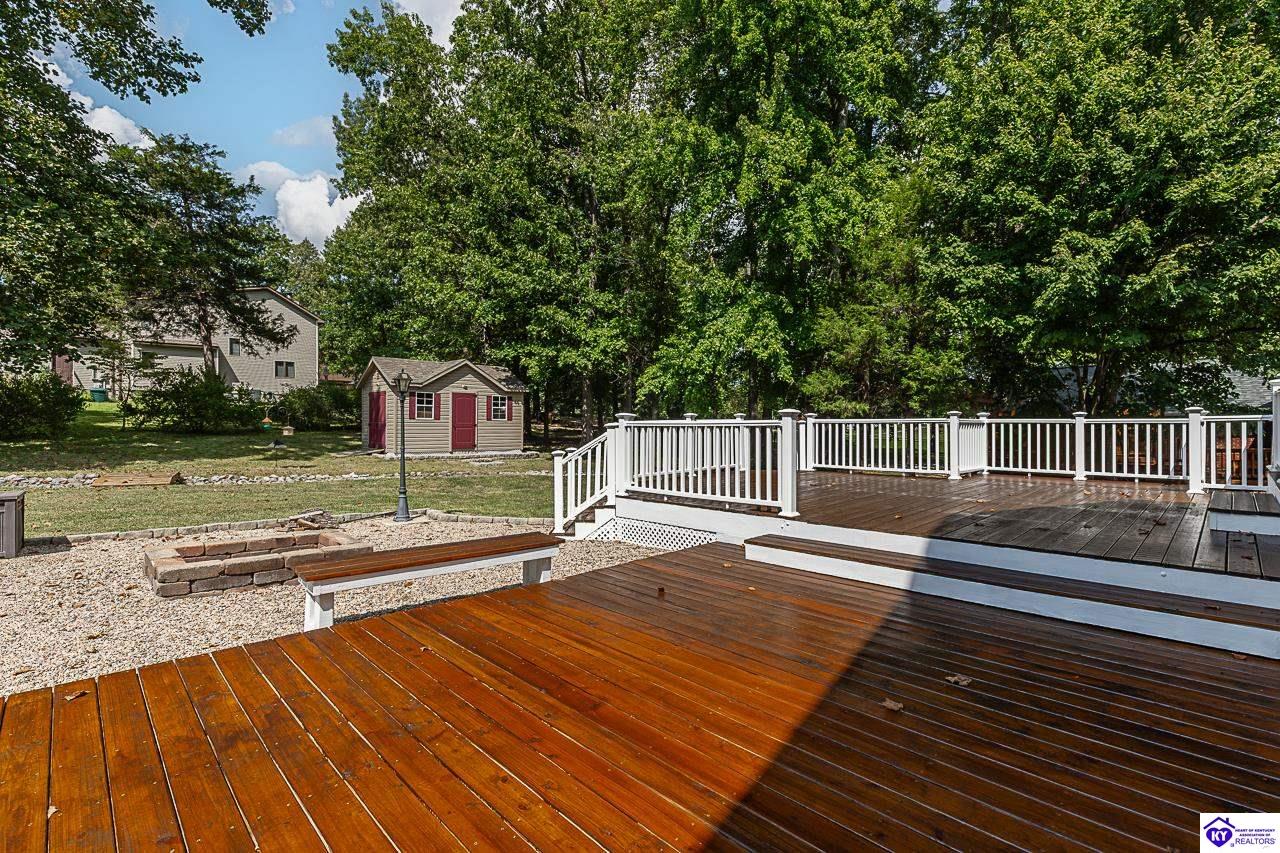 805 Greenview Circle Property Photo 49