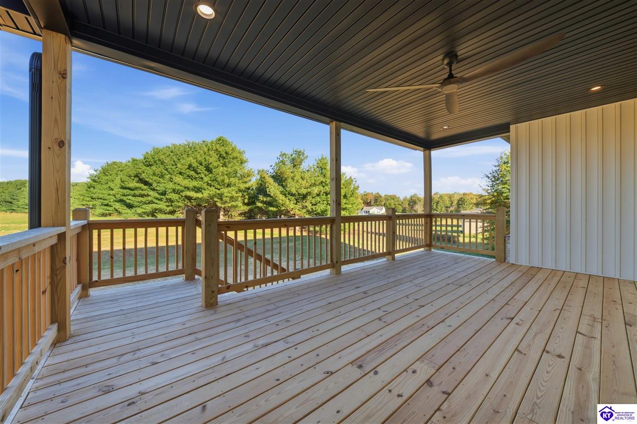 2492 Roundtop Road Property Photo 16