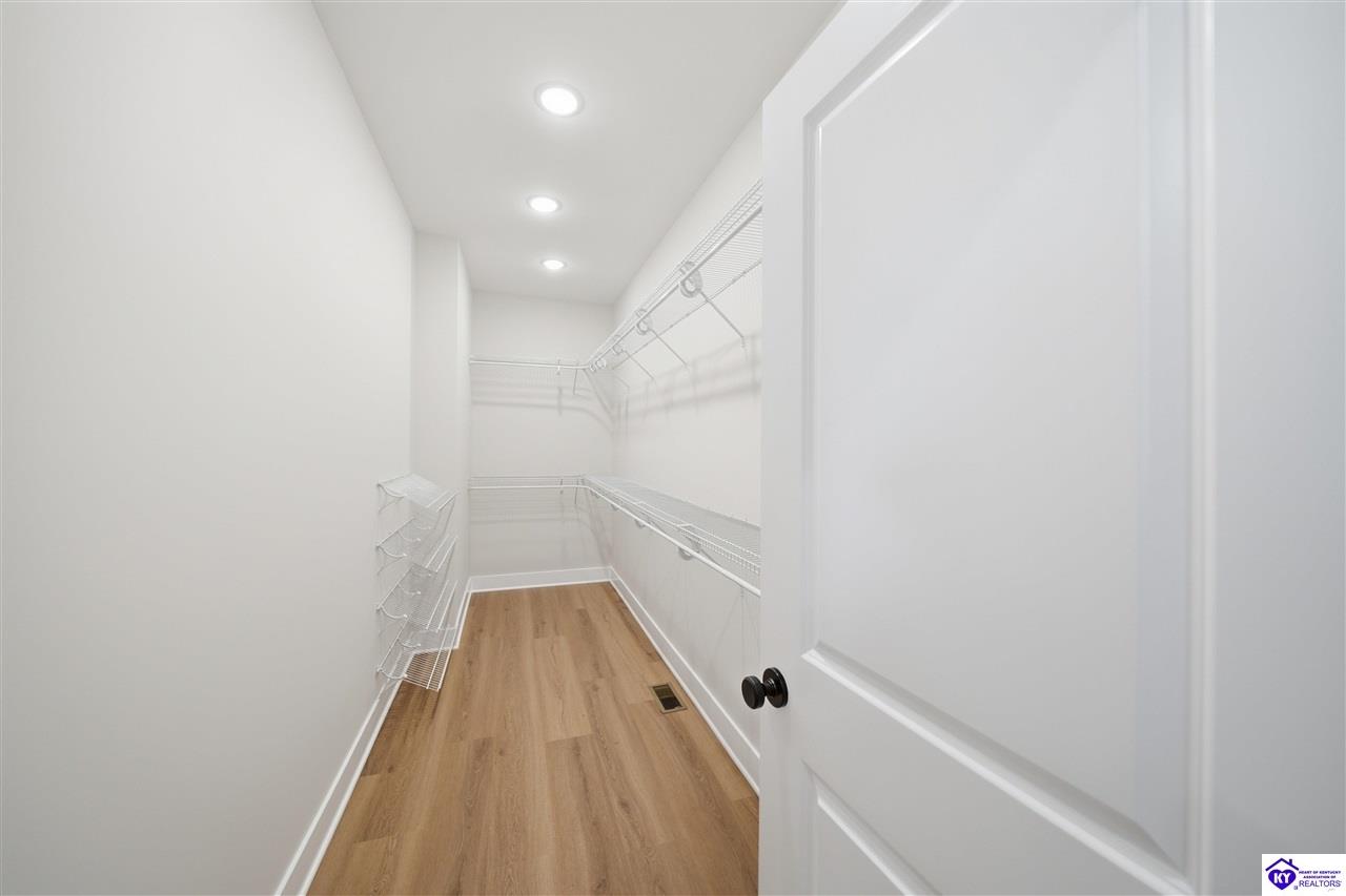 2492 Roundtop Road Property Photo 19