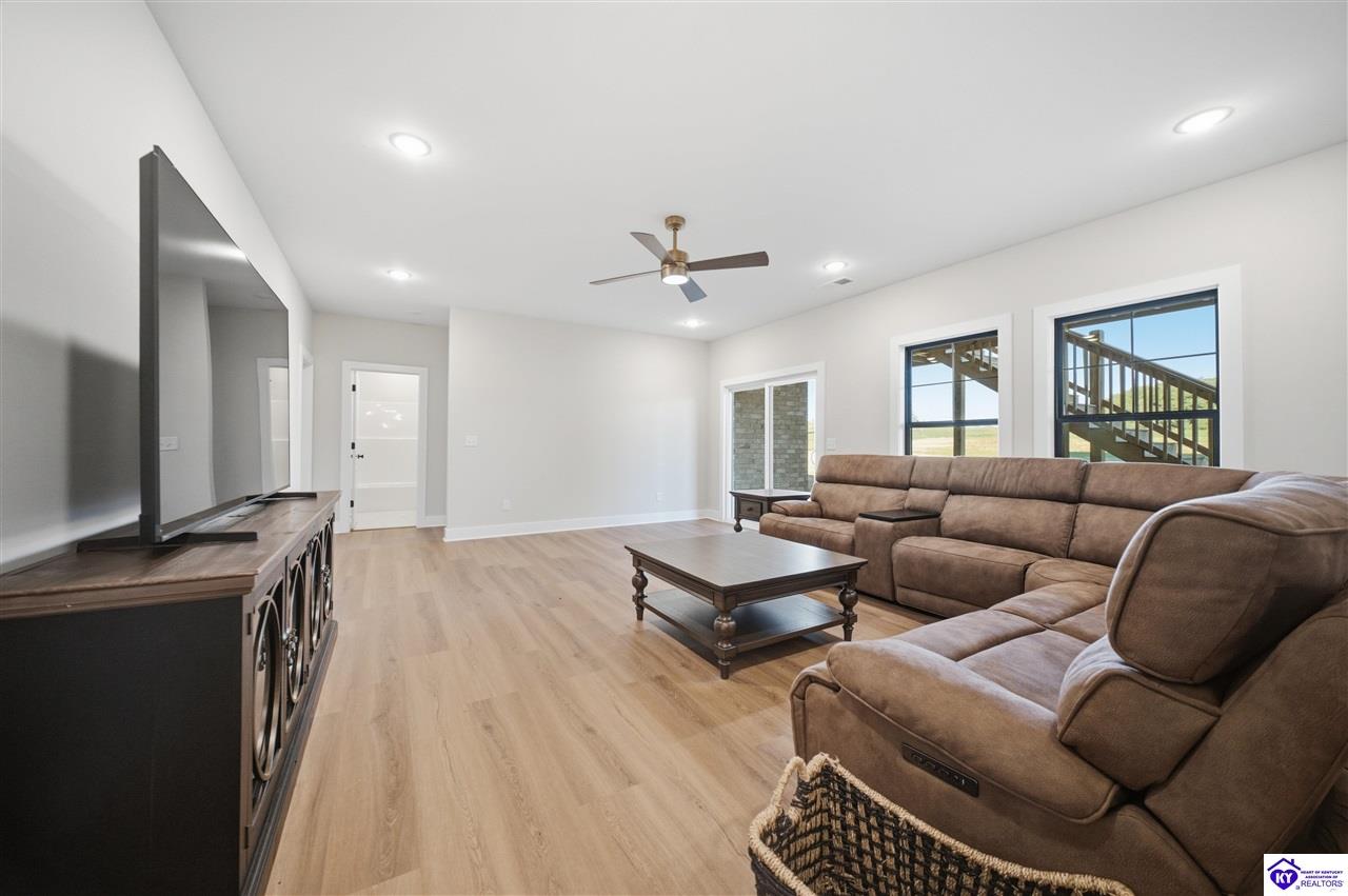 2492 Roundtop Road Property Photo 43