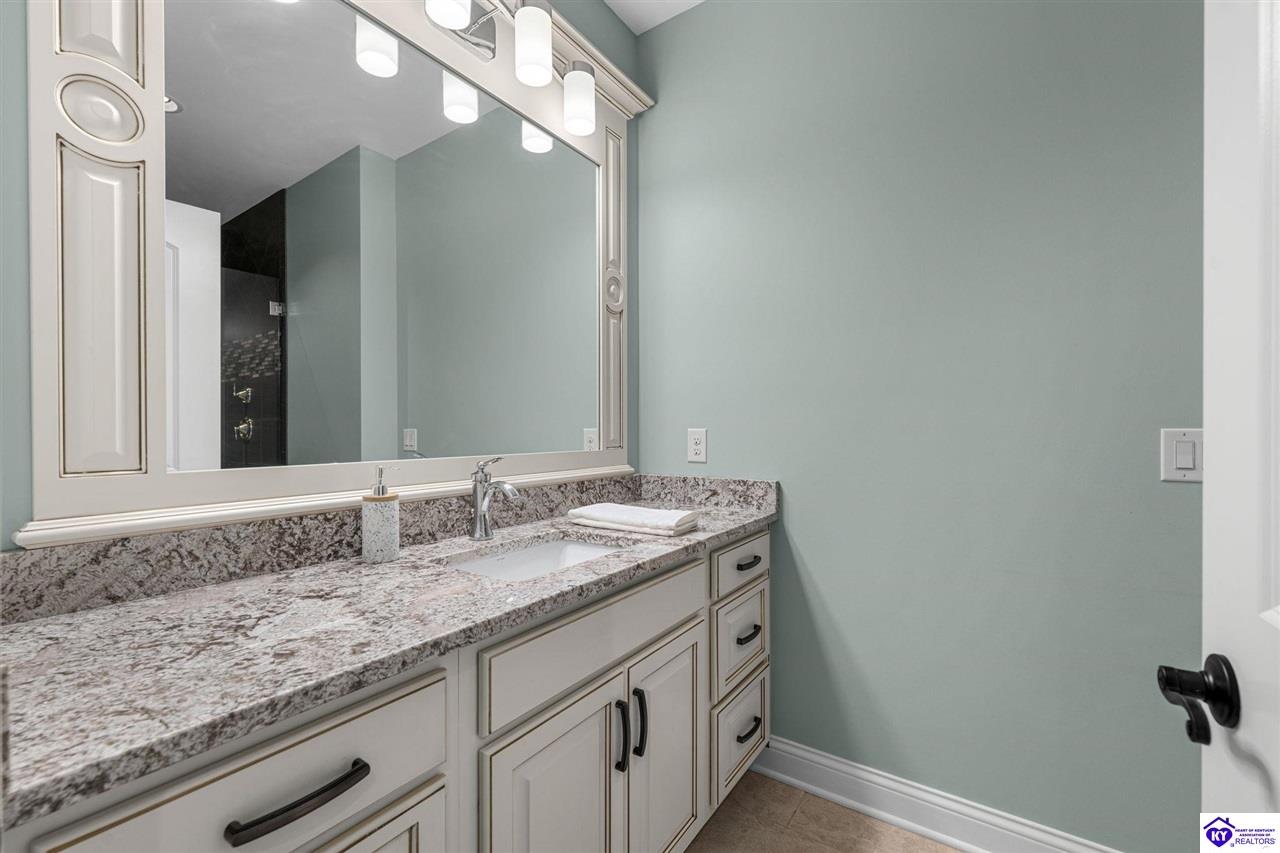 142 Waterside Drive Property Photo 49