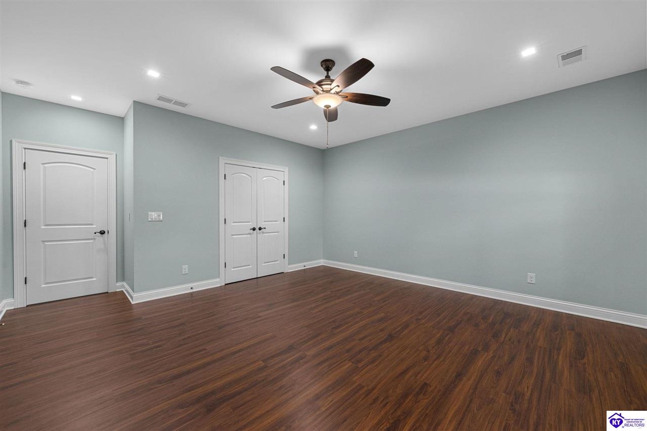 142 Waterside Drive Property Photo 60
