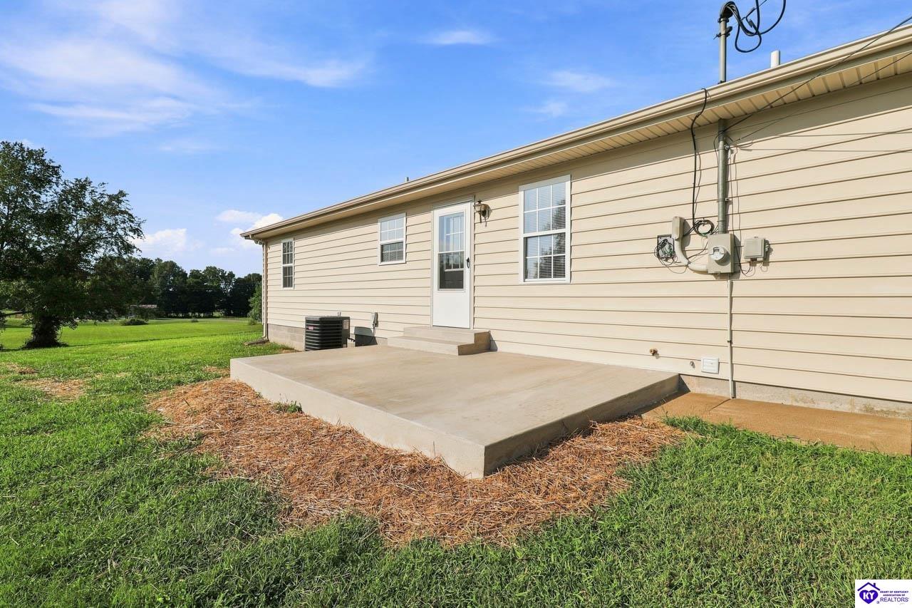 193 Greenleaf Drive Property Photo 30