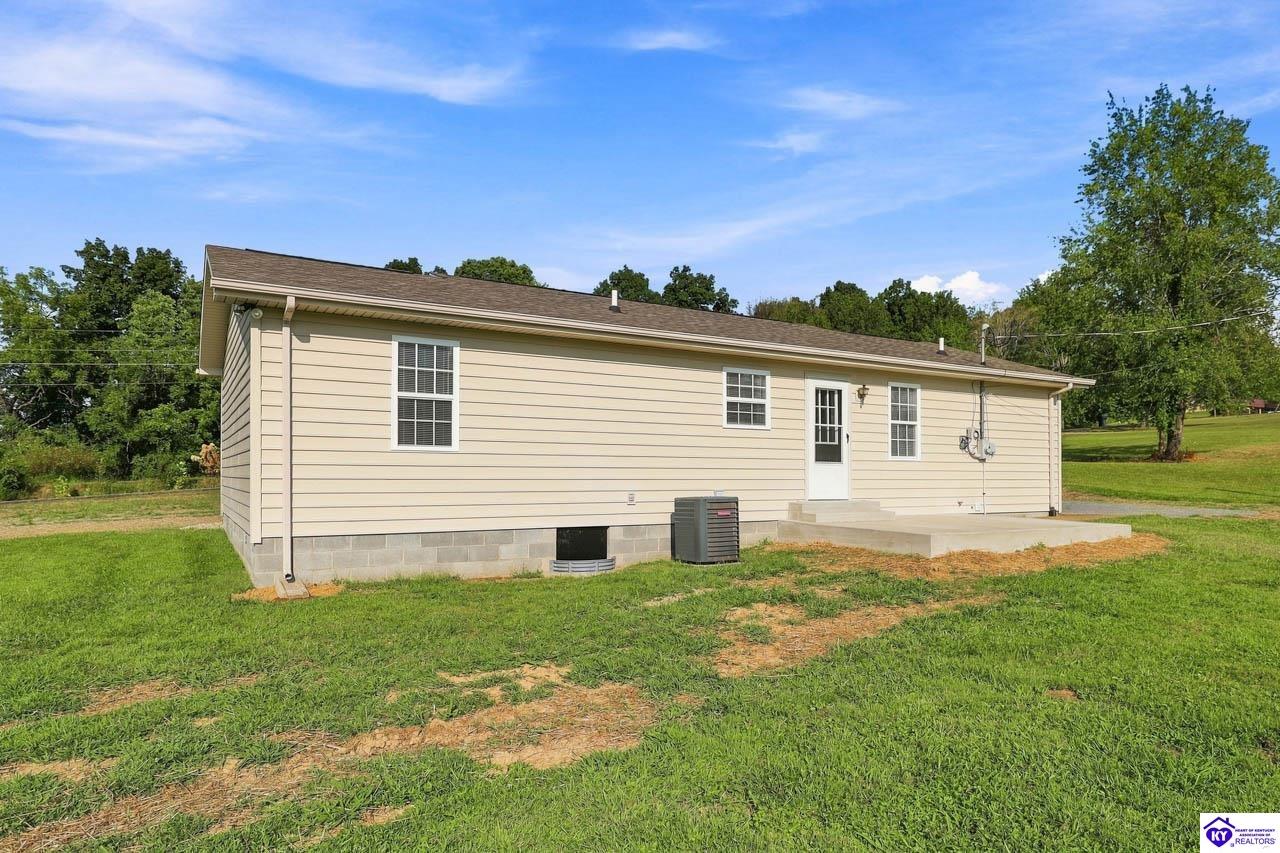 193 Greenleaf Drive Property Photo 32