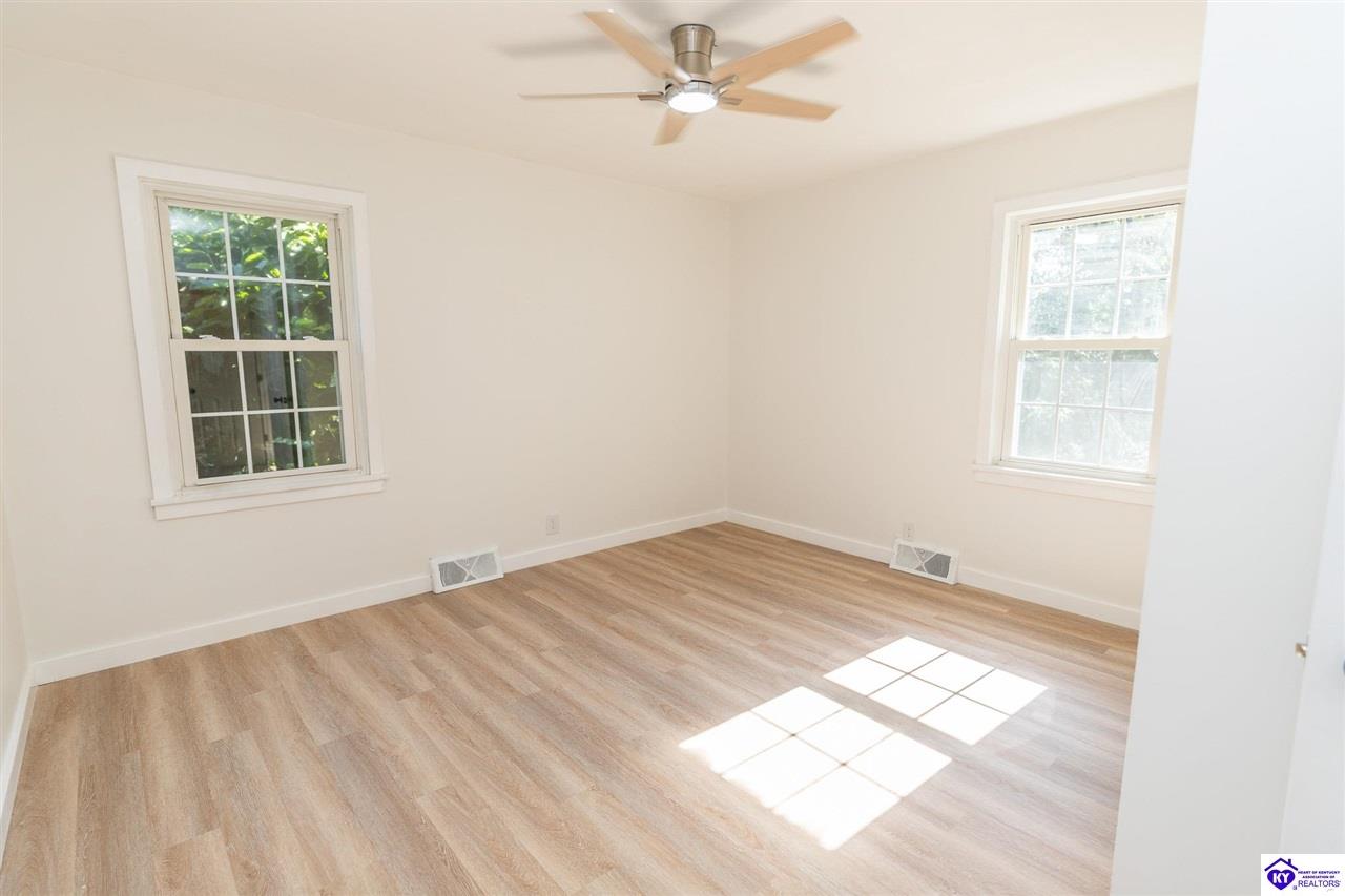 363 S Deepwood Drive Property Photo 29