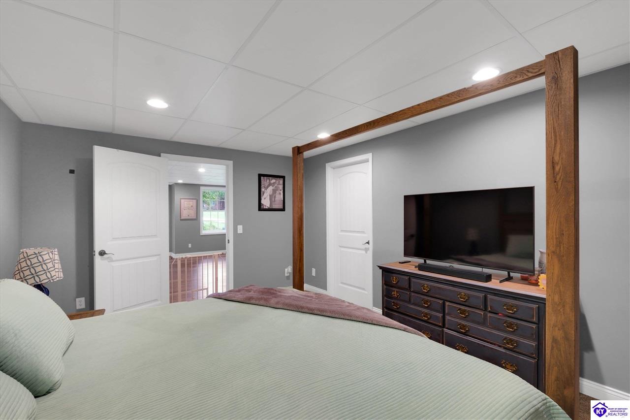 304 Serena Circle Property Photo 45