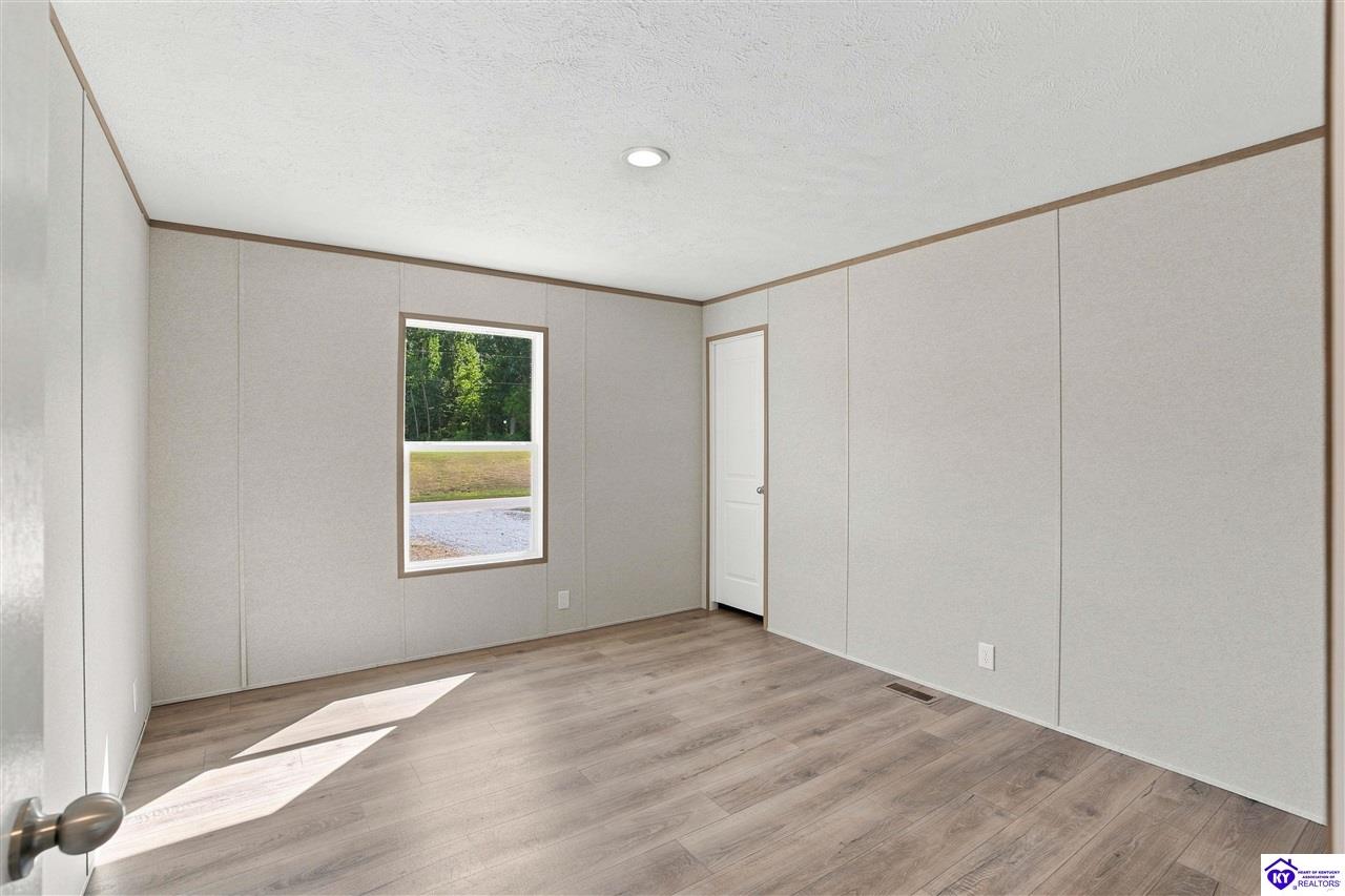 110 Mcdonald Drive Property Photo 18
