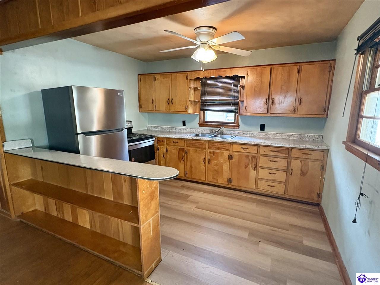 106 Coakley Street Property Photo 7