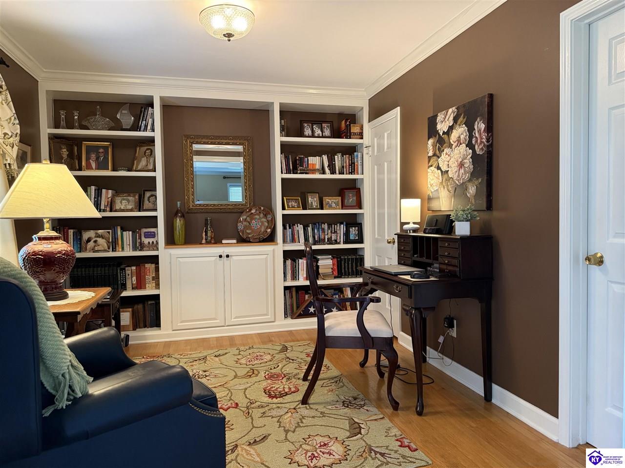 401 The Byeway Property Photo 22