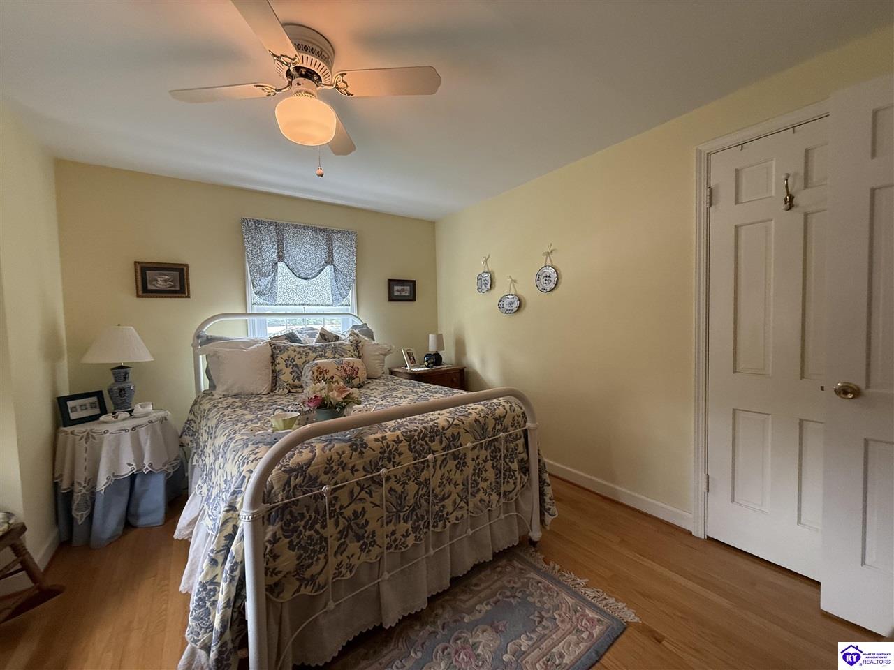 401 The Byeway Property Photo 50