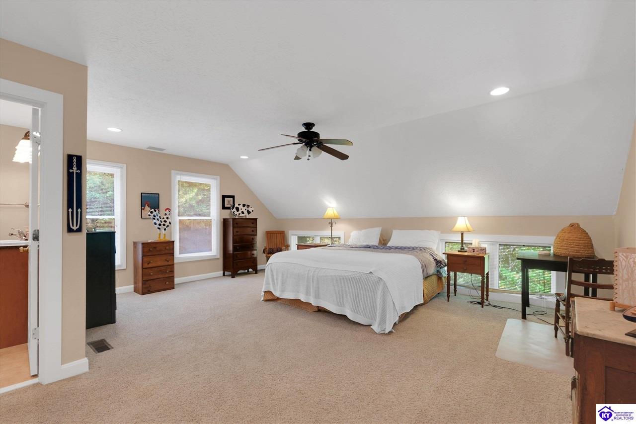 651 Lochober Road Property Photo 23