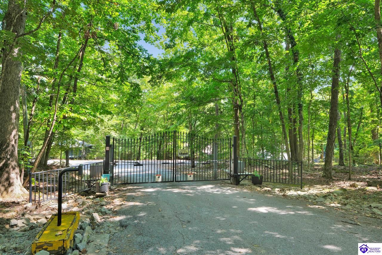 651 Lochober Road Property Photo 45