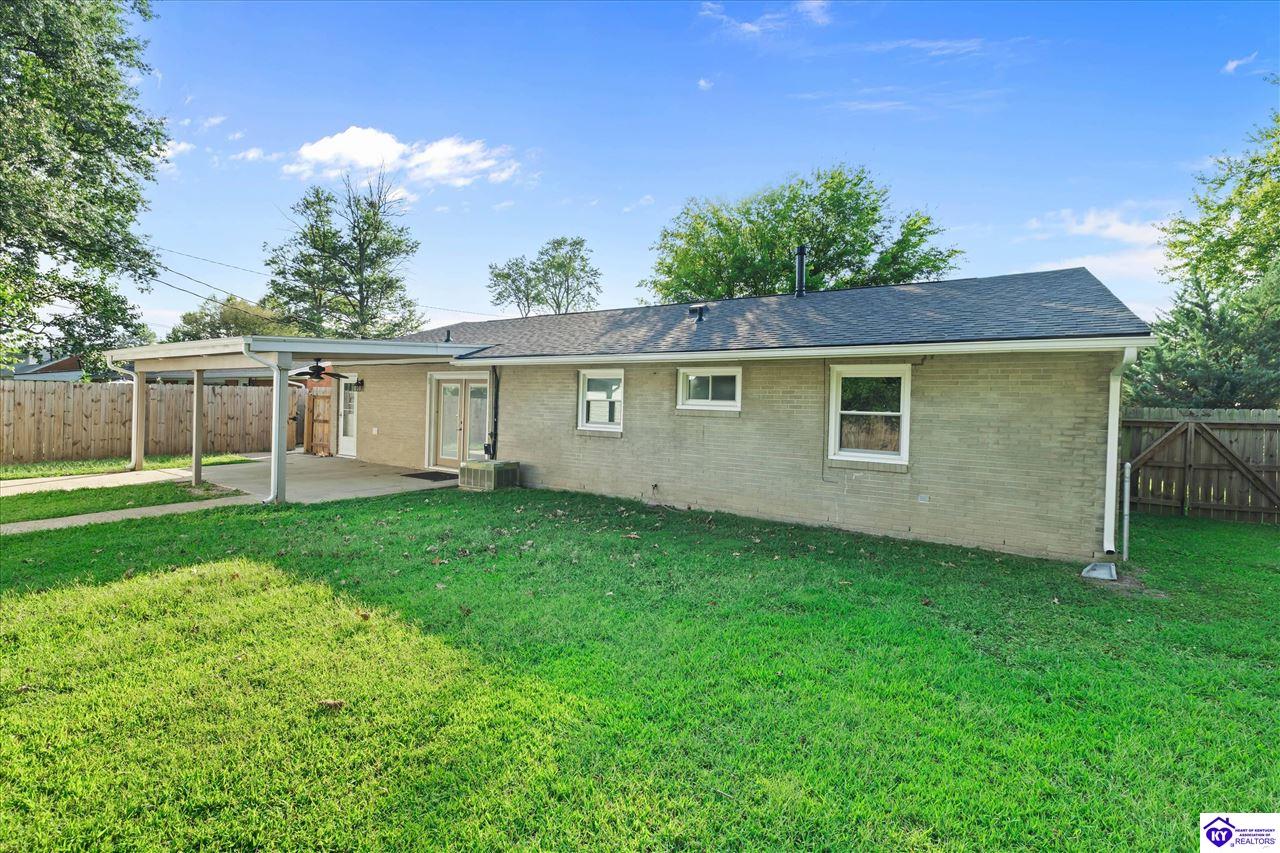 2911 Chippewa Drive Property Photo 27