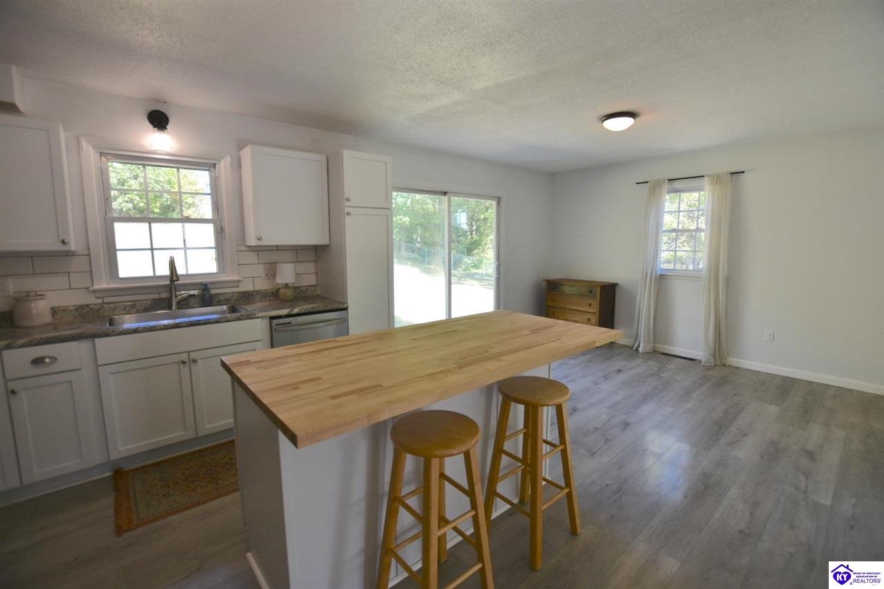 304 Linda Lane Property Photo 23