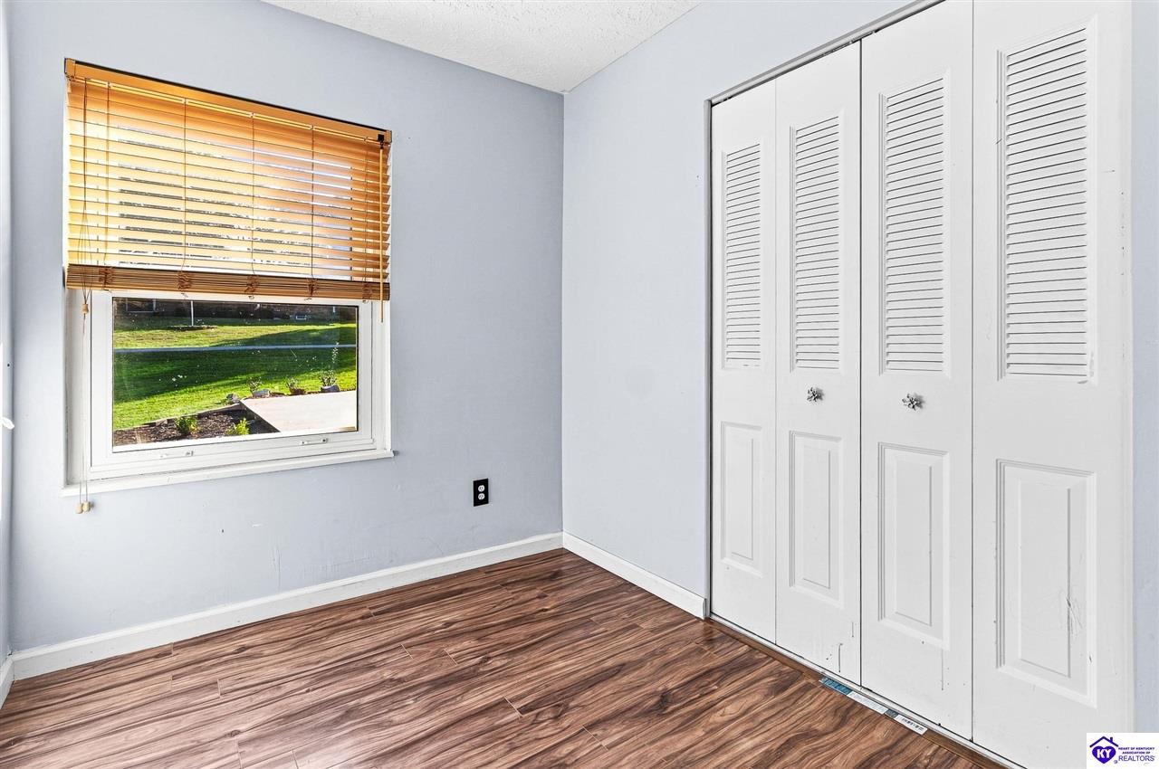 328 Valley View Drive Property Photo 29