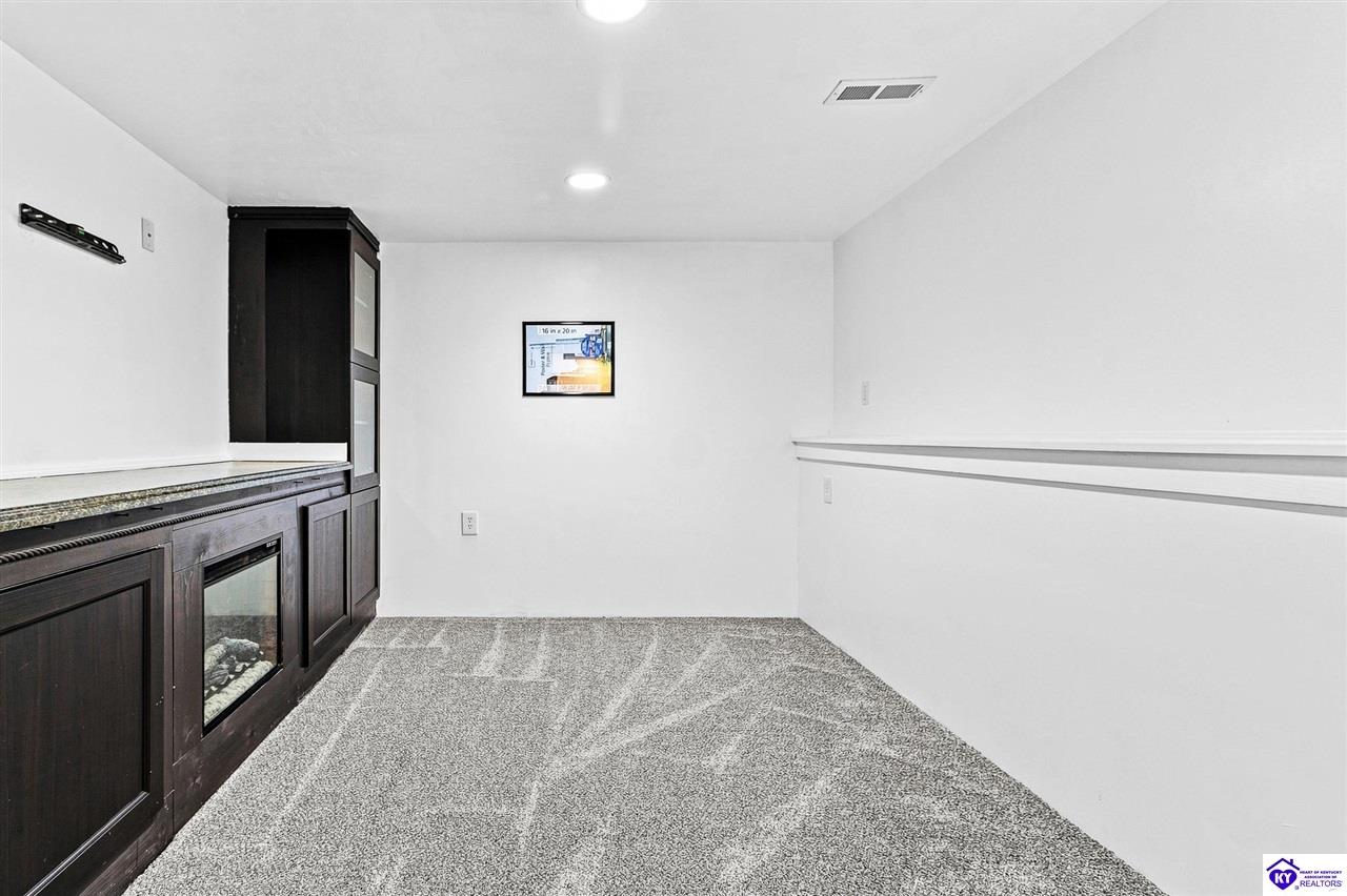 328 Valley View Drive Property Photo 35