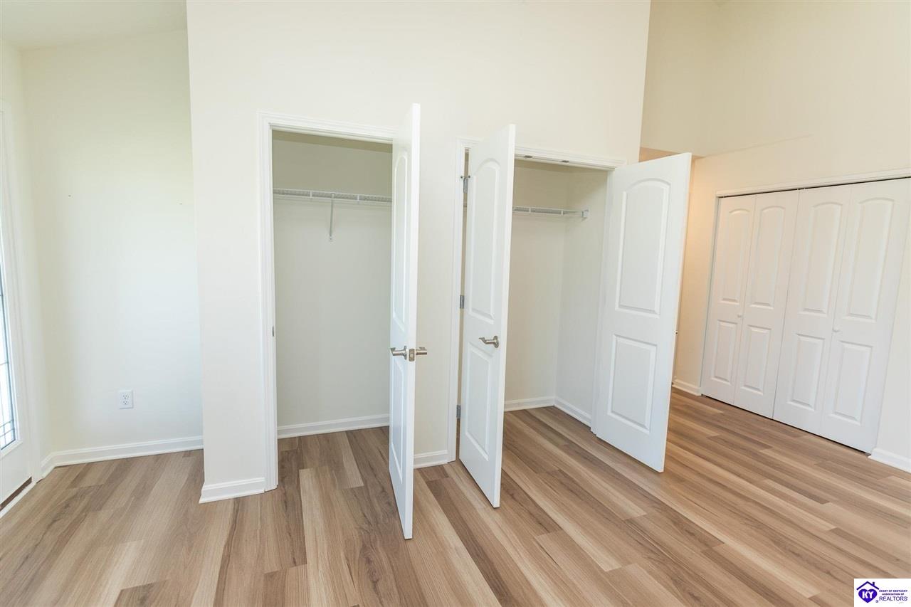 806 Abbeywood Road Property Photo 13