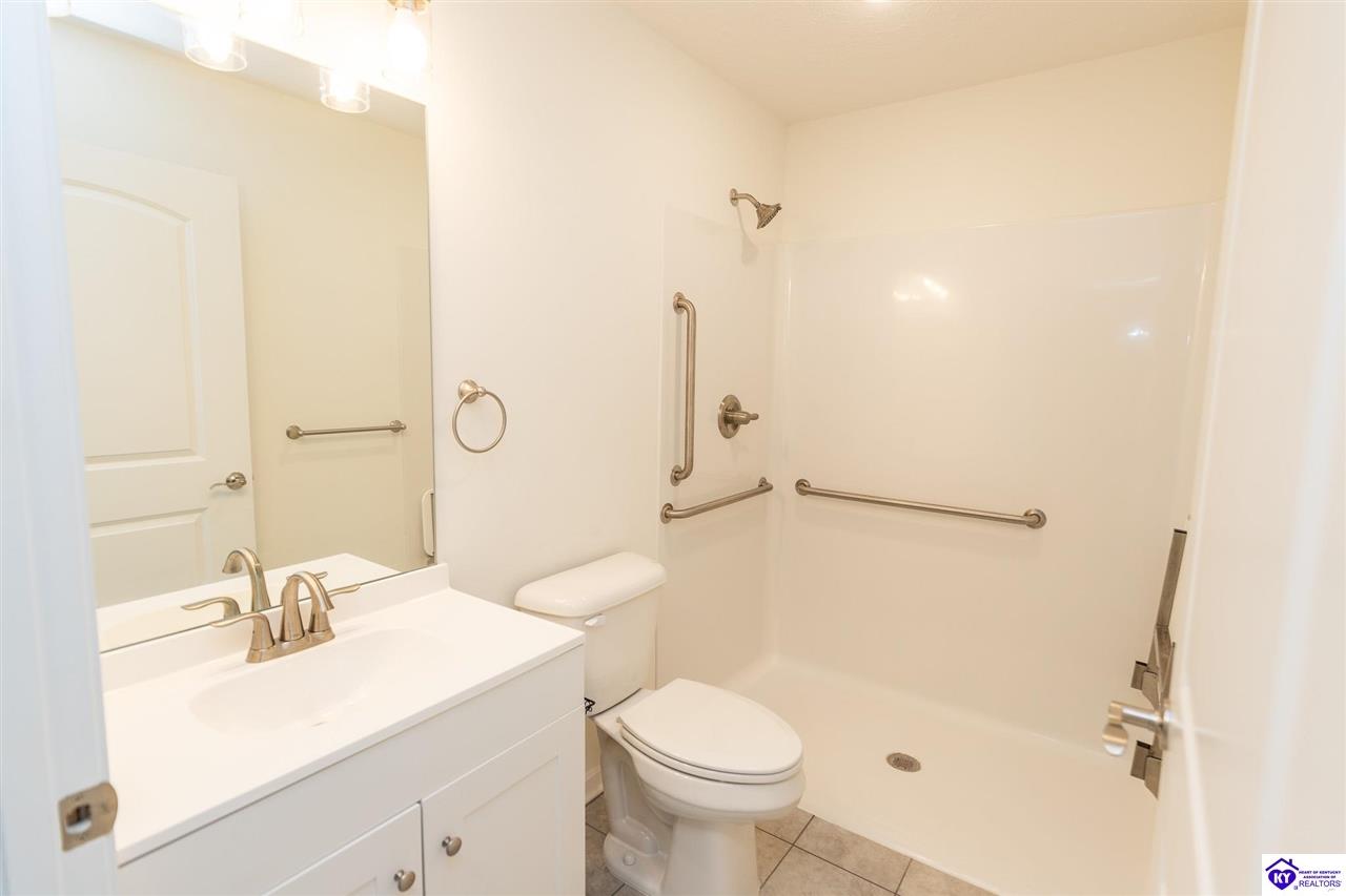 806 Abbeywood Road Property Photo 26