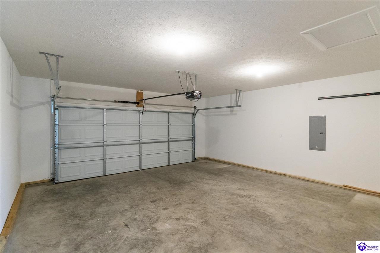 806 Abbeywood Road Property Photo 36