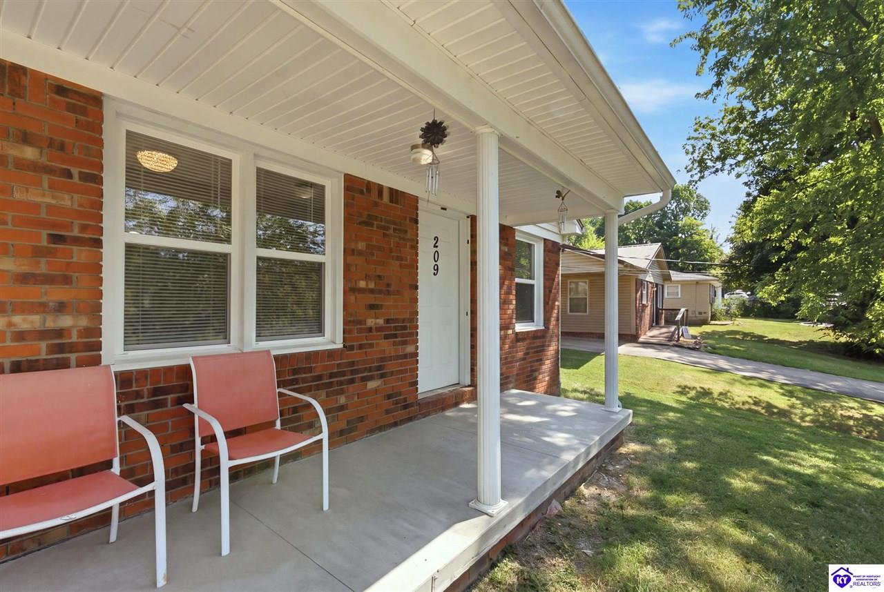 209 Goff Drive Property Photo 5