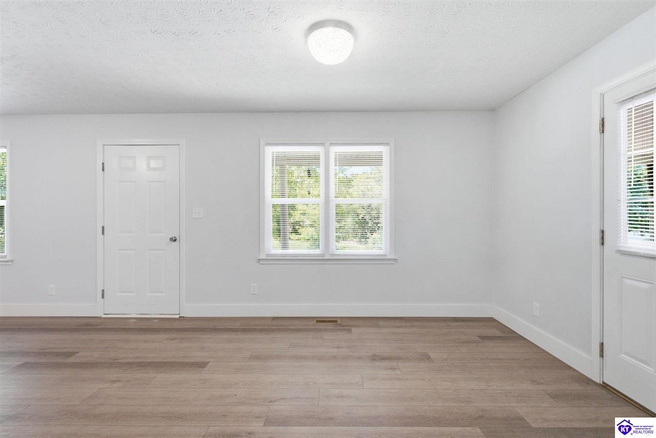 209 Goff Drive Property Photo 14
