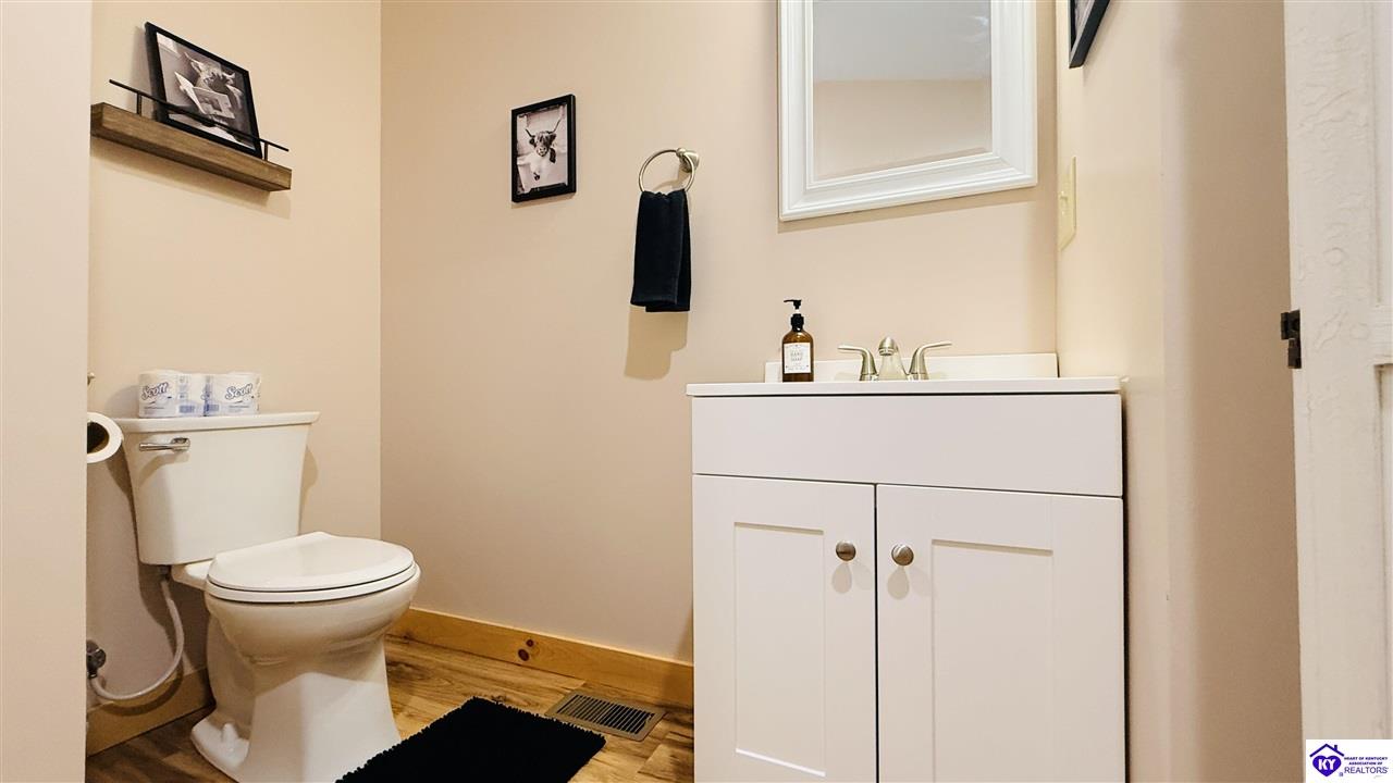 457 Logan Antle Road Property Photo 18